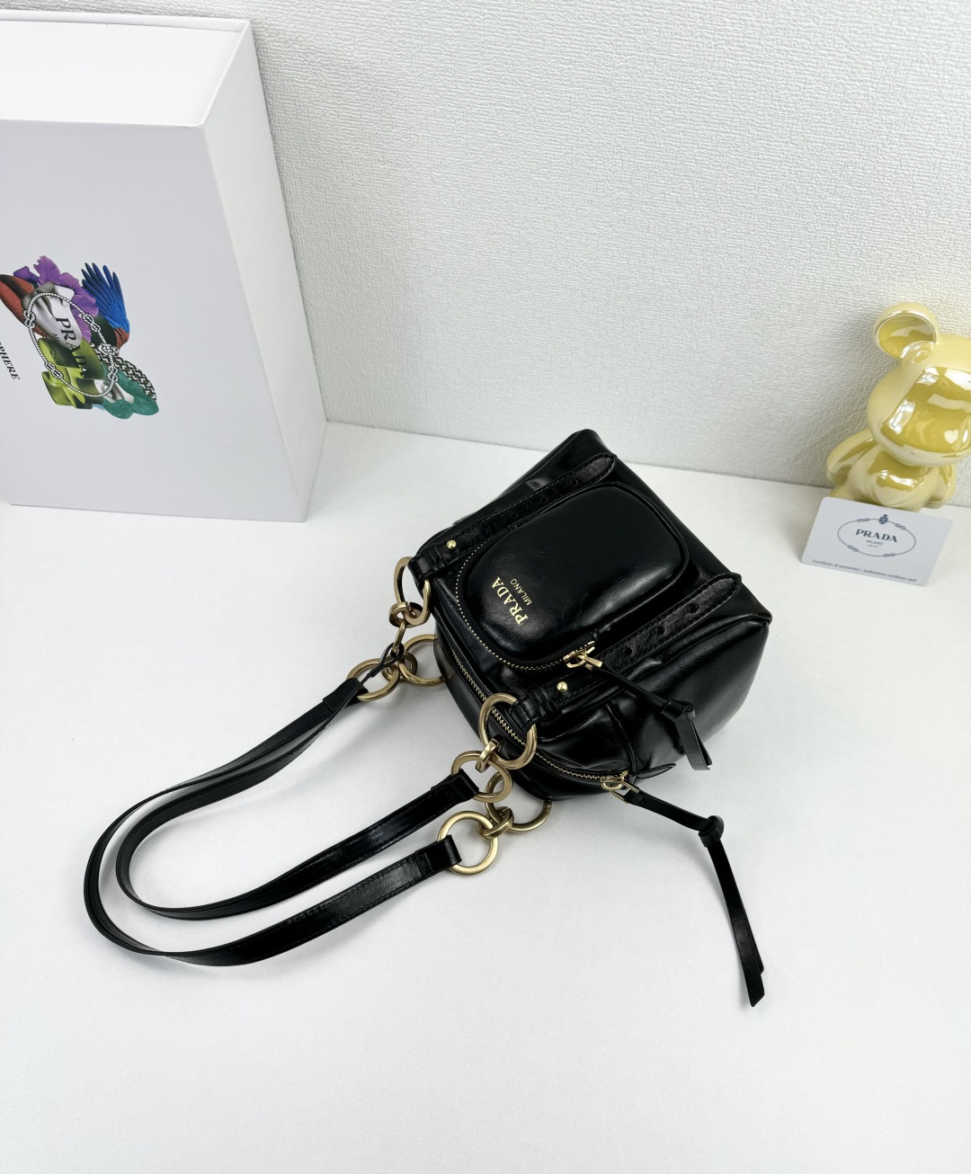 PRADA(プラダ)  肩掛け バッグ 15x15cm