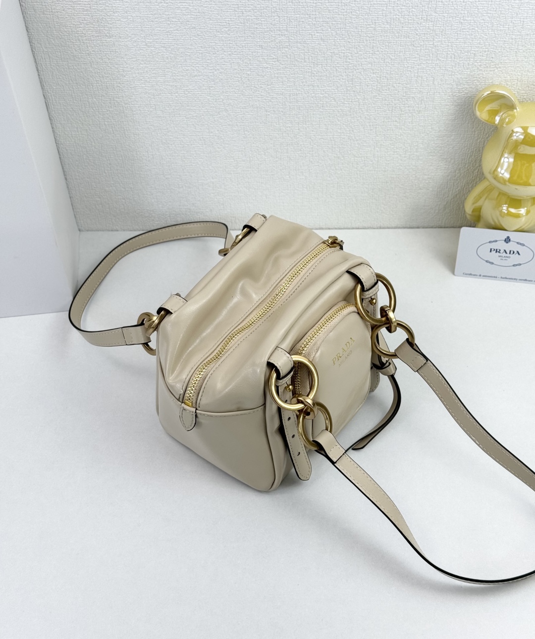 PRADA(プラダ)  肩掛け バッグ 15x15cm