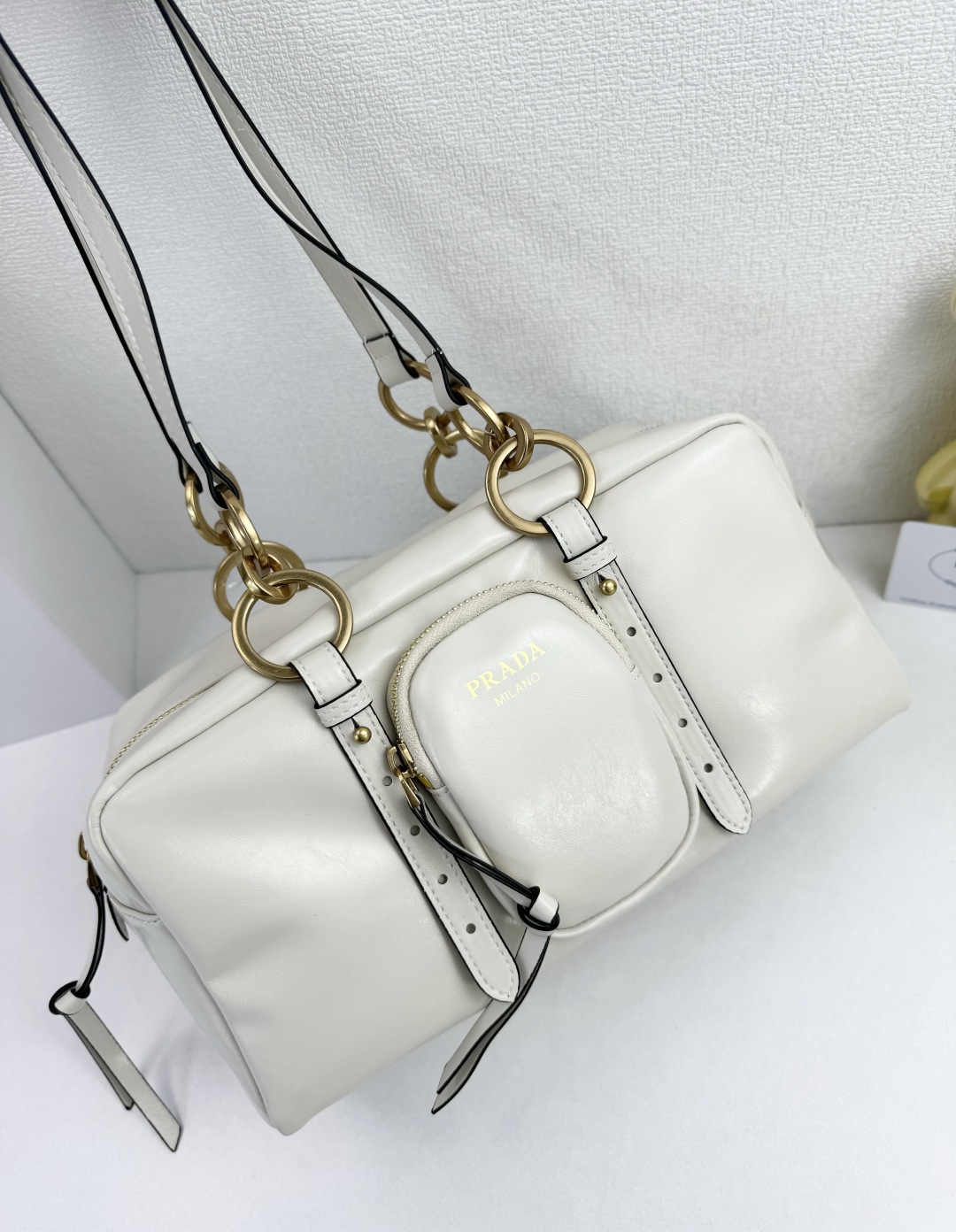 PRADA(プラダ)  肩掛け バッグ 30x14cm