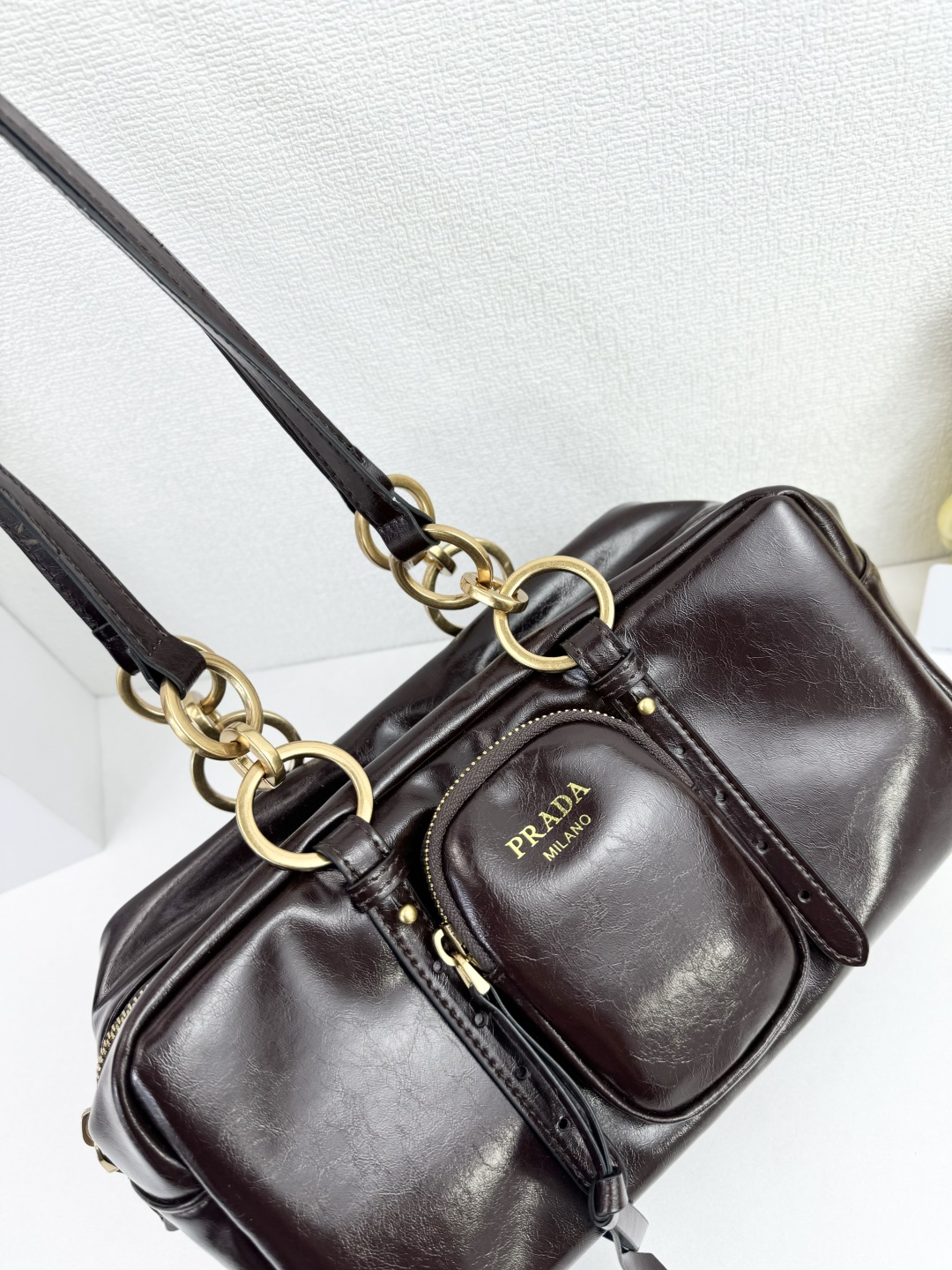 PRADA(プラダ)  肩掛け バッグ 30x14cm