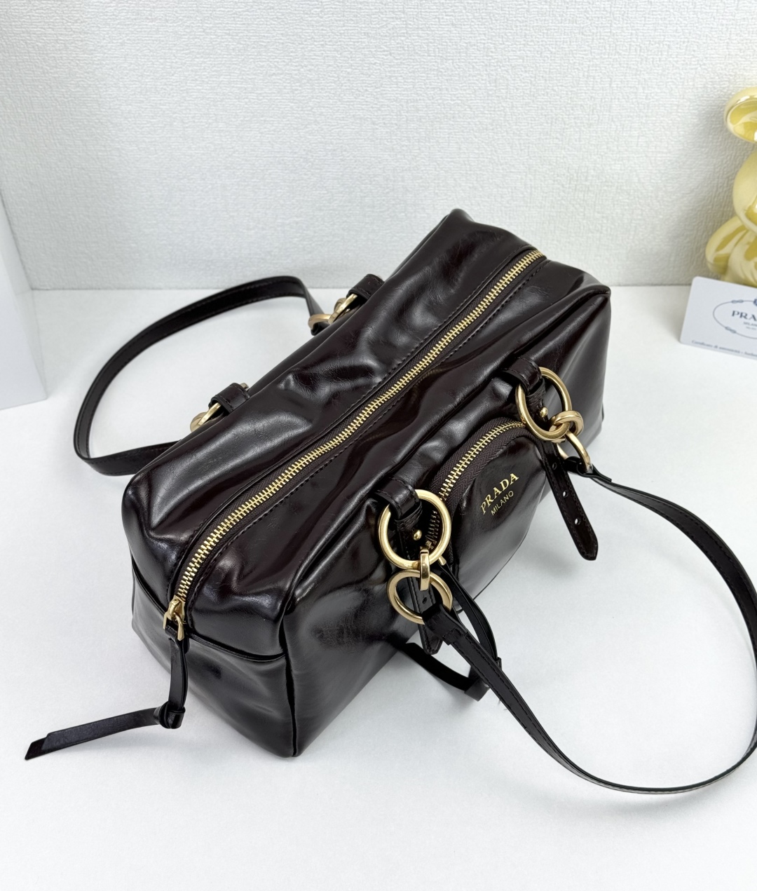 PRADA(プラダ)  肩掛け バッグ 30x14cm