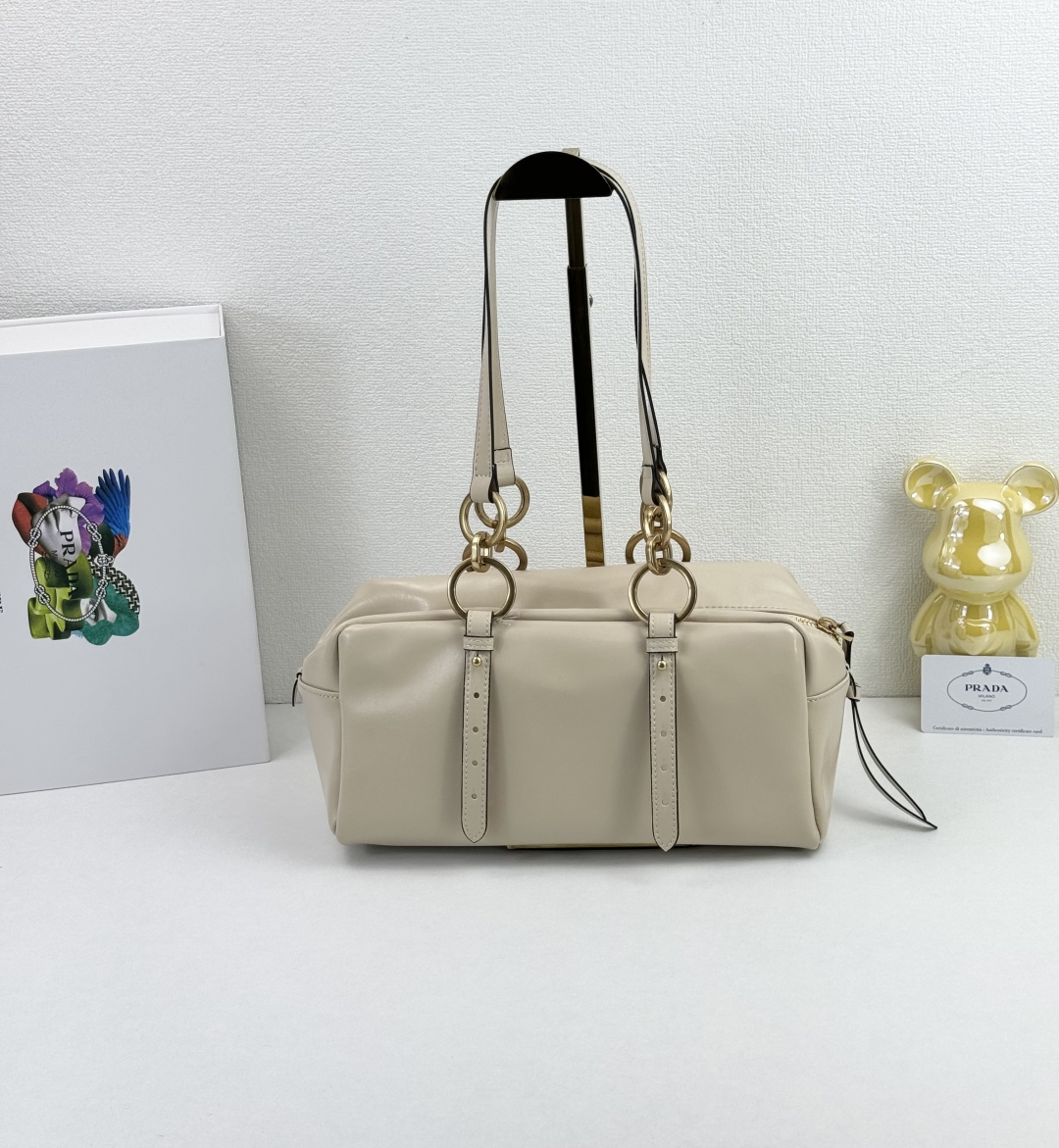 PRADA(プラダ)  肩掛け バッグ 30x14cm