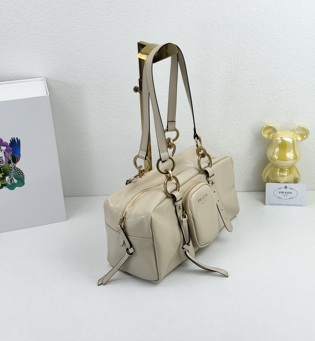 PRADA(プラダ)  肩掛け バッグ 30x14cm