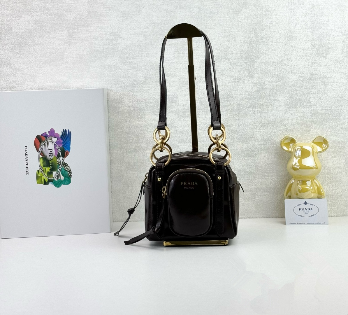 PRADA(プラダ)  肩掛け バッグ 15x15cm