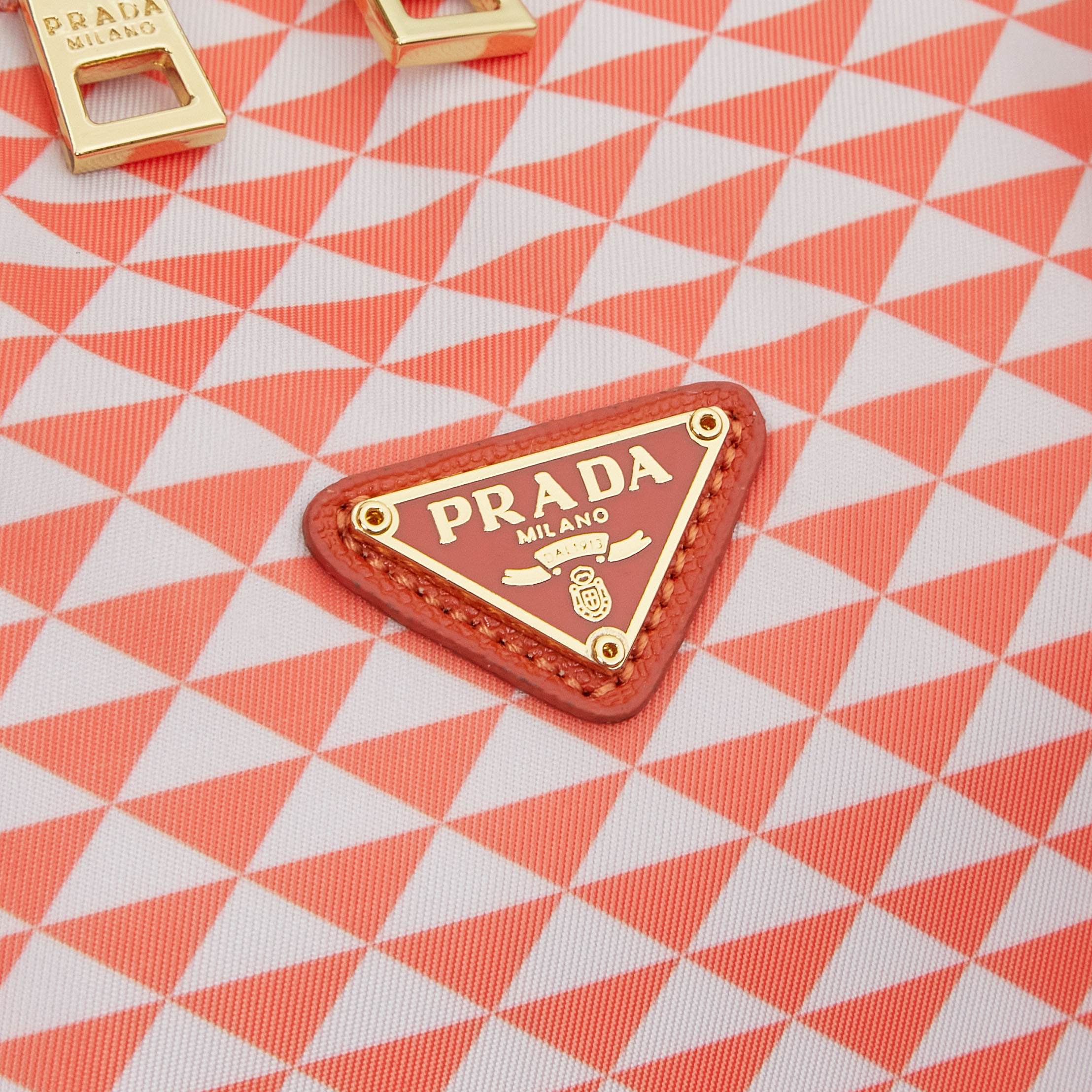 PRADA(プラダ)  新作 旅行 バッグ 45x30x14cm