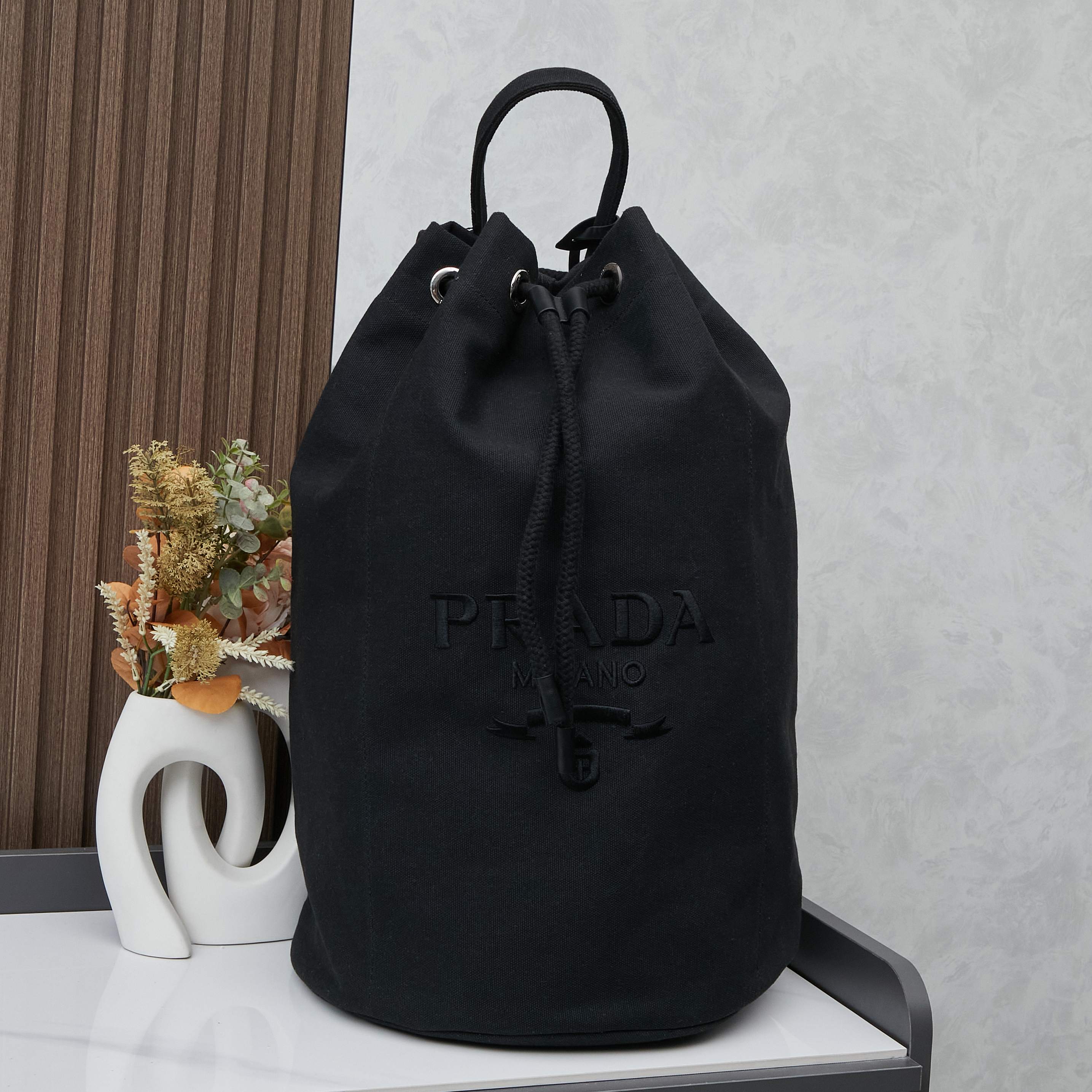 PRADA(プラダ)  巾着 バッグ 48-32x52x32cm