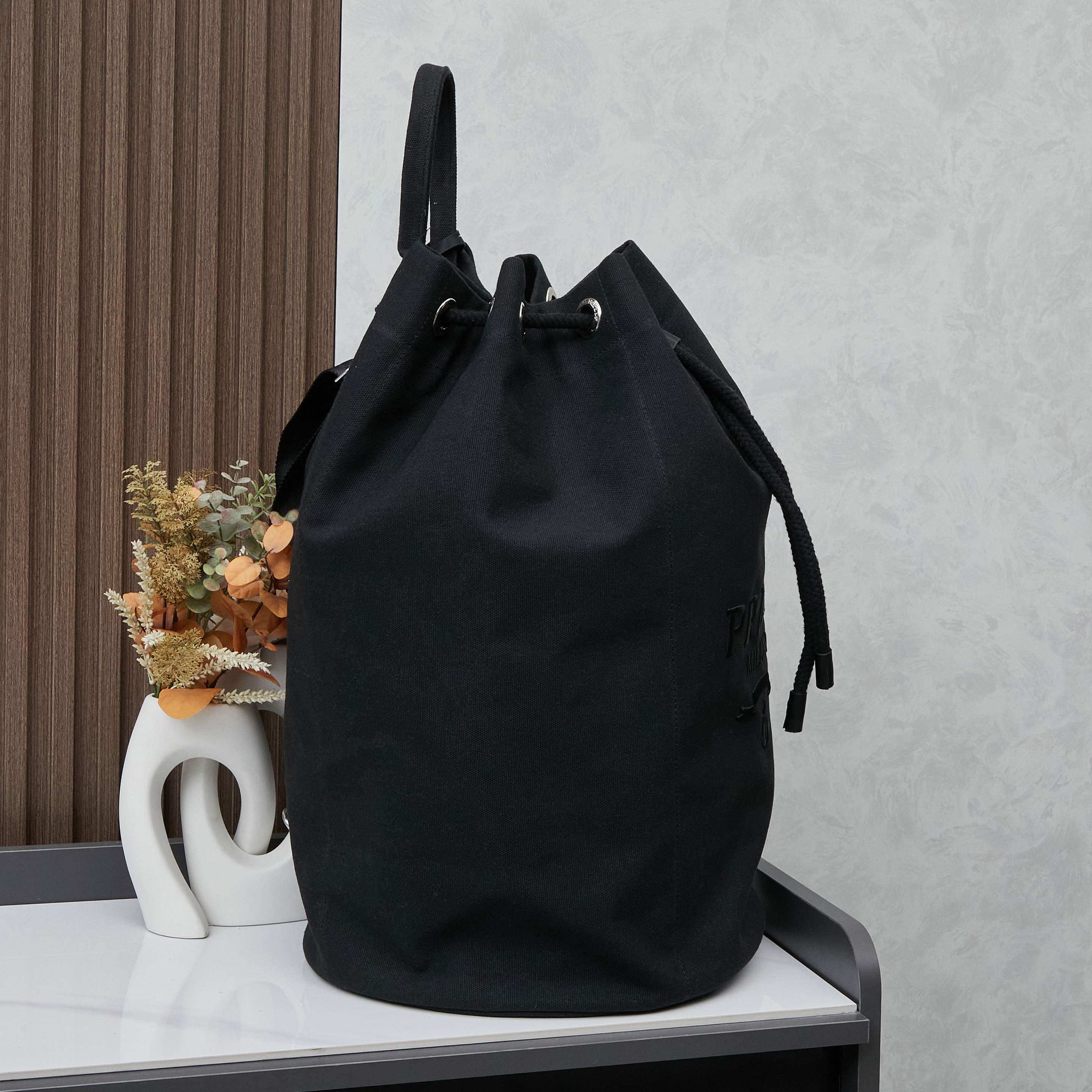 PRADA(プラダ)  巾着 バッグ 48-32x52x32cm