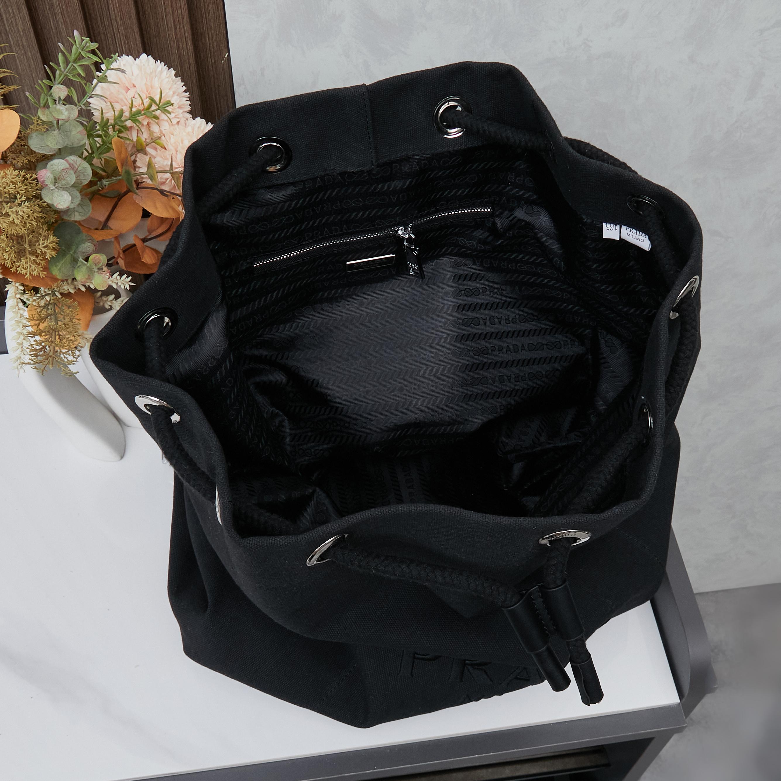 PRADA(プラダ)  巾着 バッグ 48-32x52x32cm