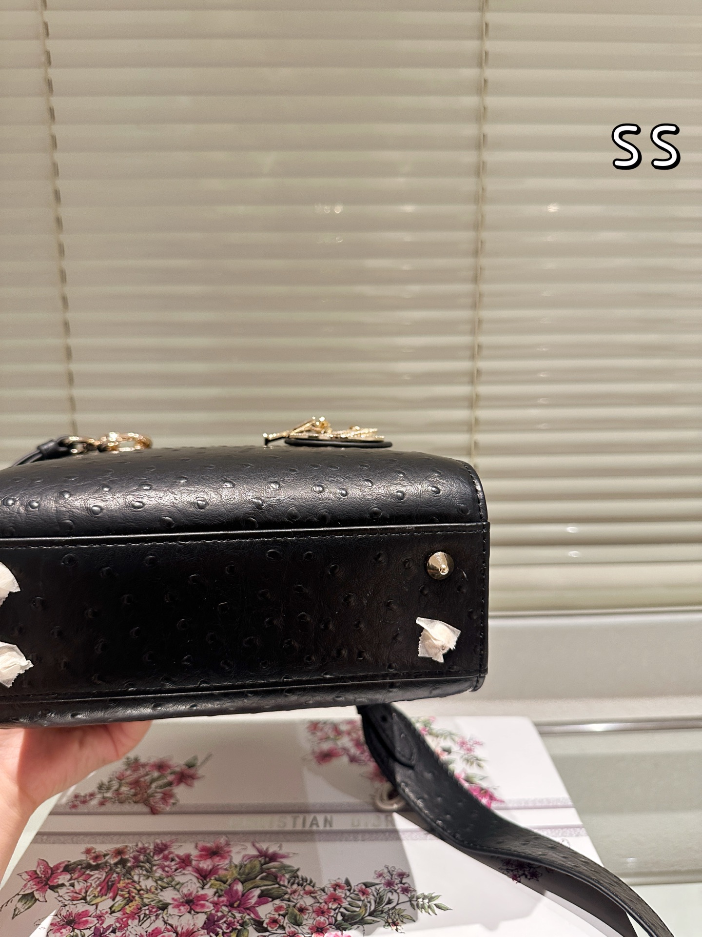 ディオール(Dior)  CD Lady  ダチョウ バッグ 20cm