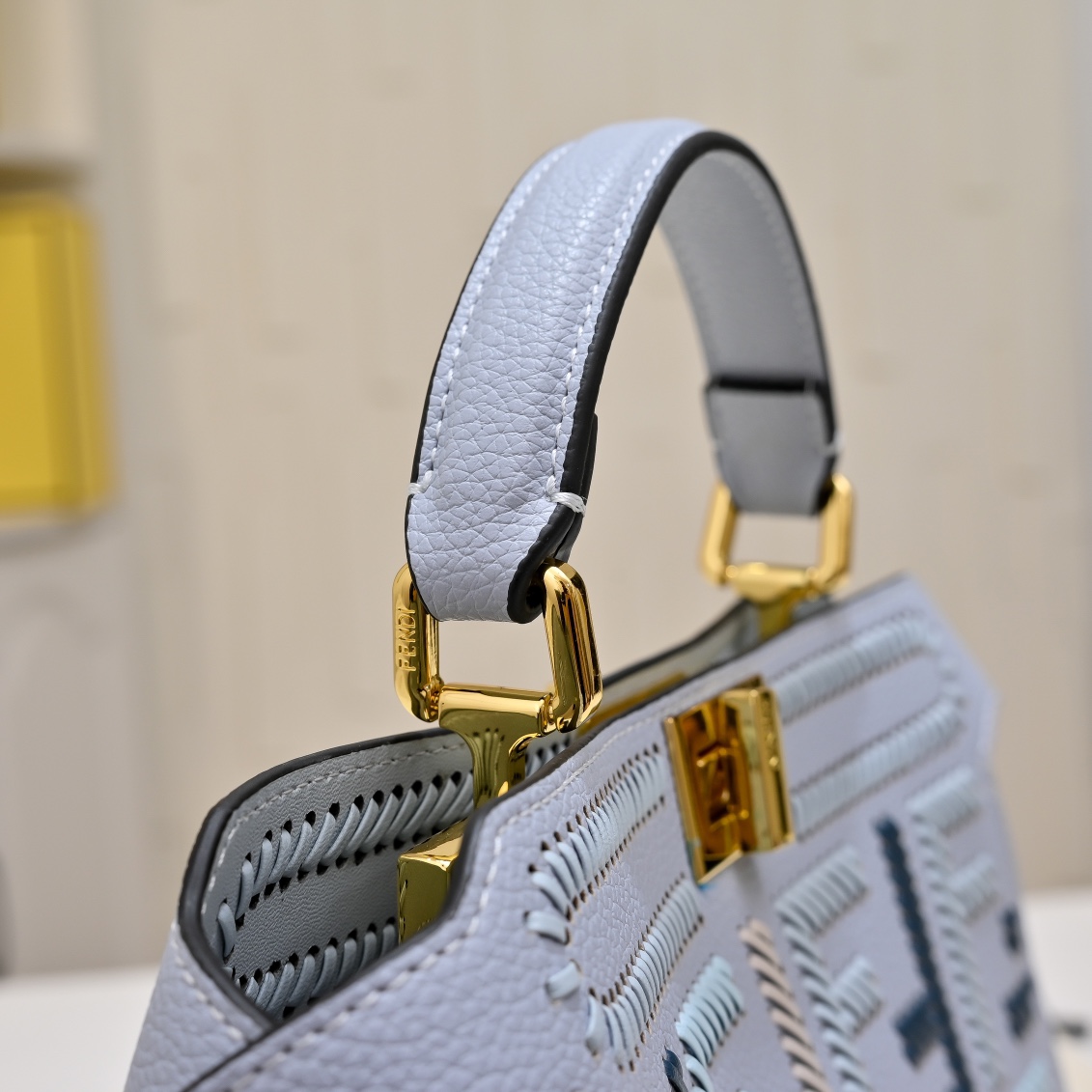 Fendi(フェンディ) トート バッグ 27x15X6cm