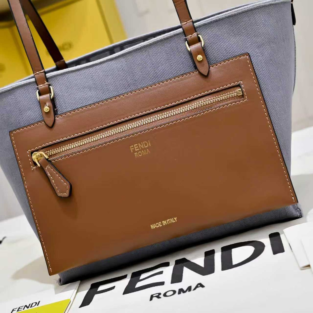Fendi(フェンディ) トート バッグ 23x19cm