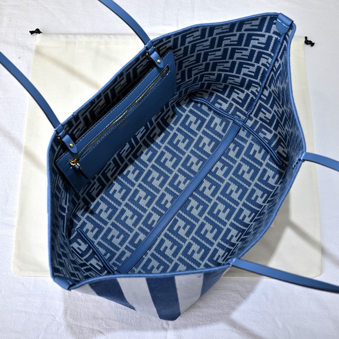 Fendi(フェンディ) トート バッグ 33x22x30cm