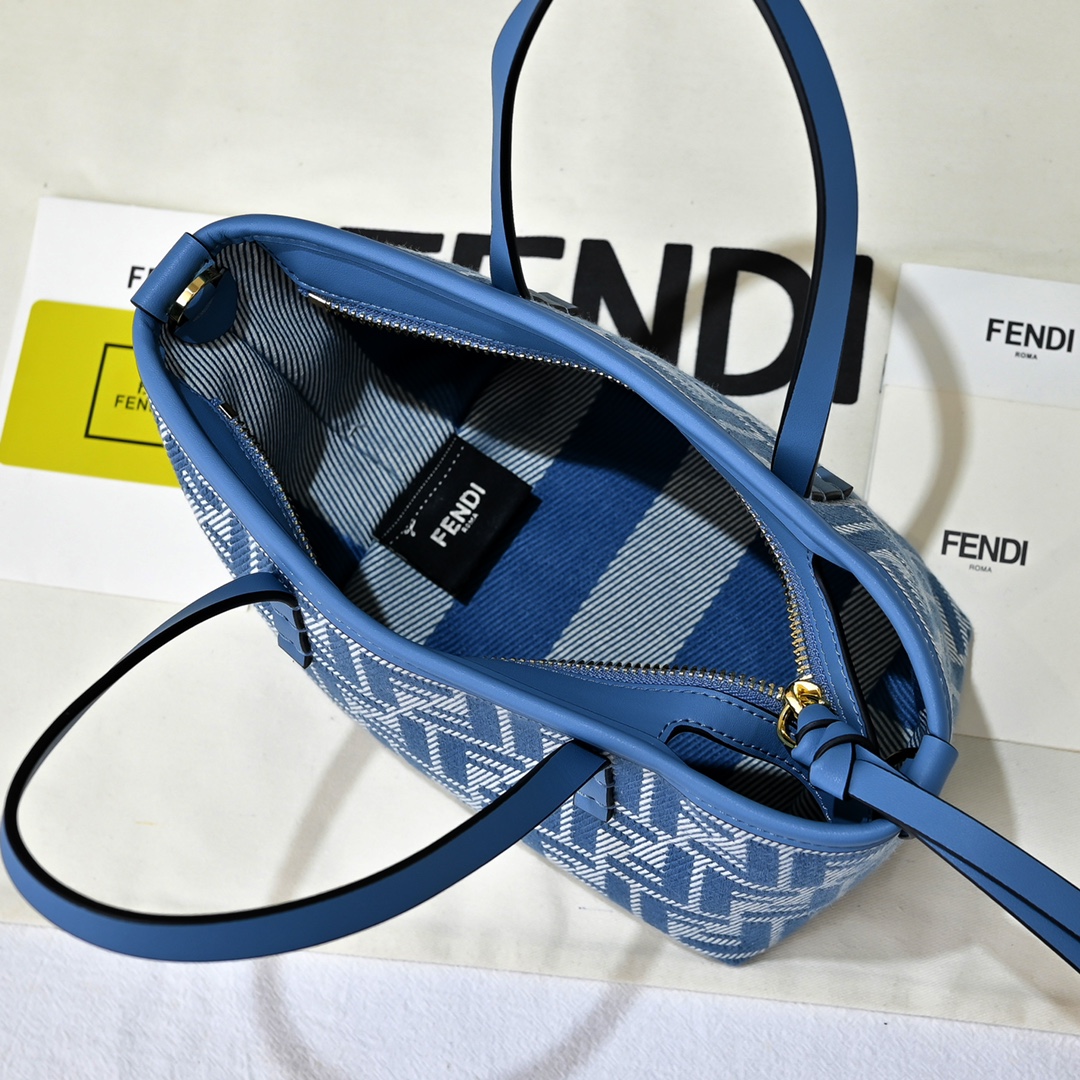 Fendi(フェンディ) かご バッグ 23x19.5x15cm
