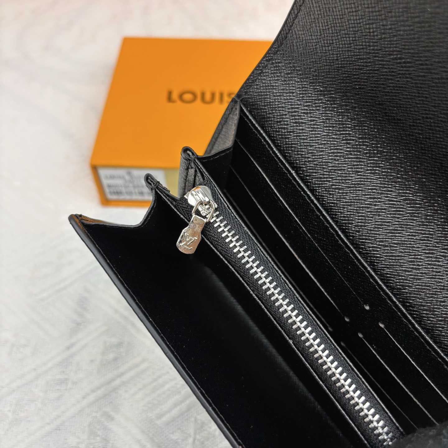 ルイ ヴィトン ( Louis Vuitton)  長 財布 10x19cm