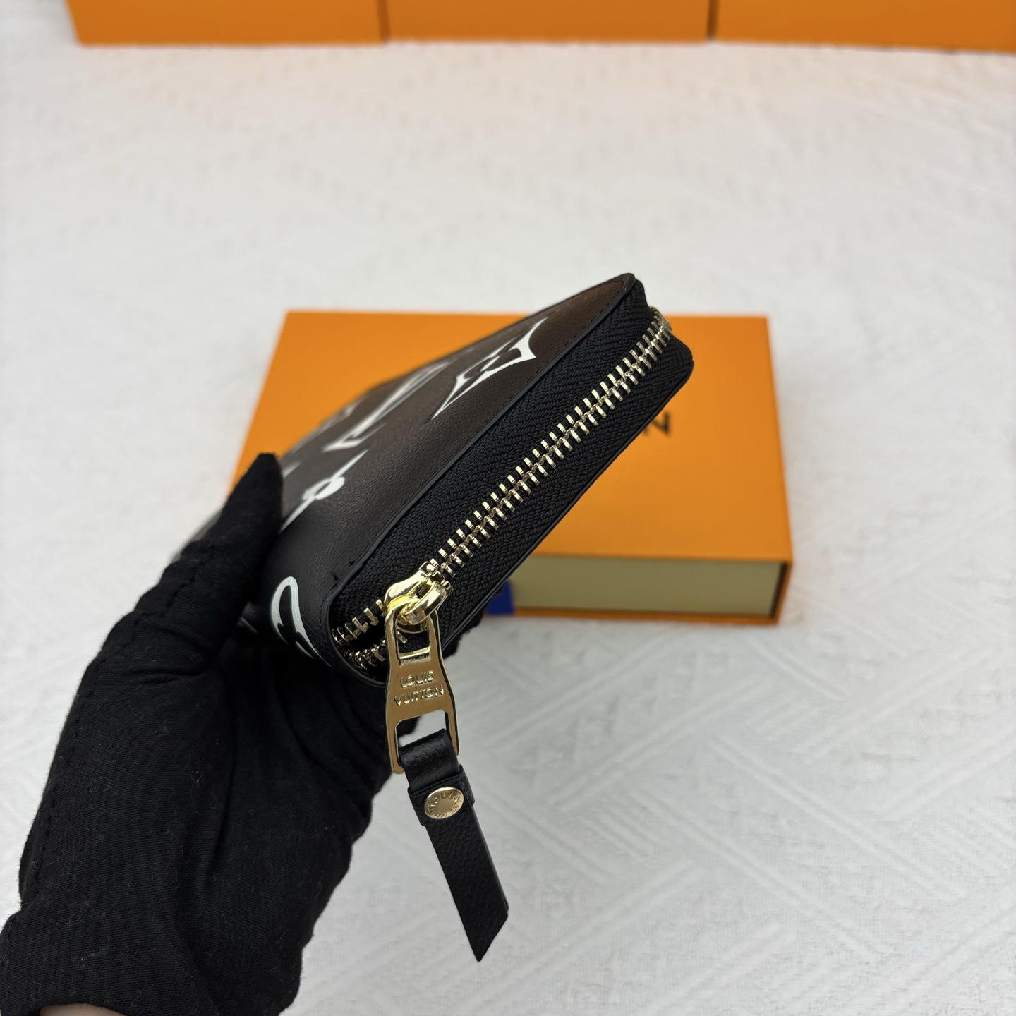 ルイ ヴィトン ( Louis Vuitton)  Crafty 長 財布 10x19.5cm