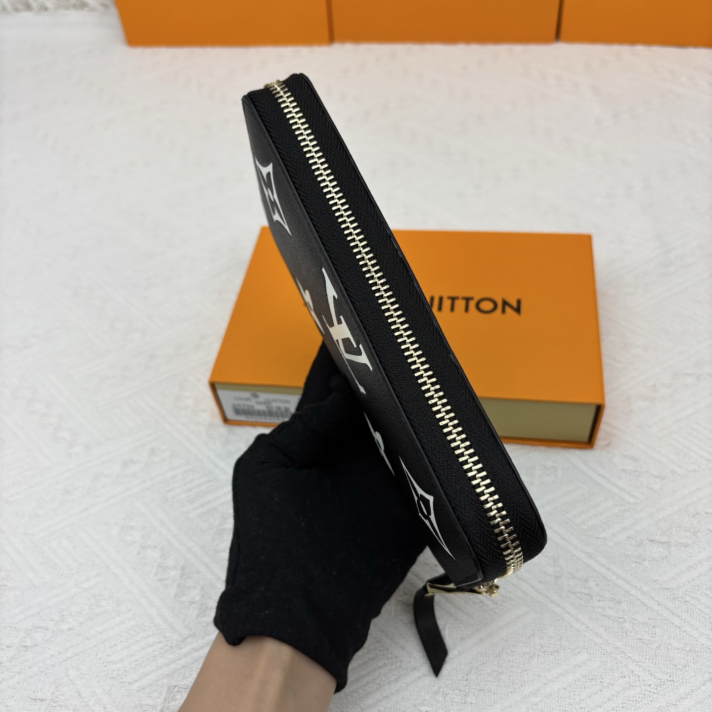 ルイ ヴィトン ( Louis Vuitton)  Crafty 長 財布 10x19.5cm
