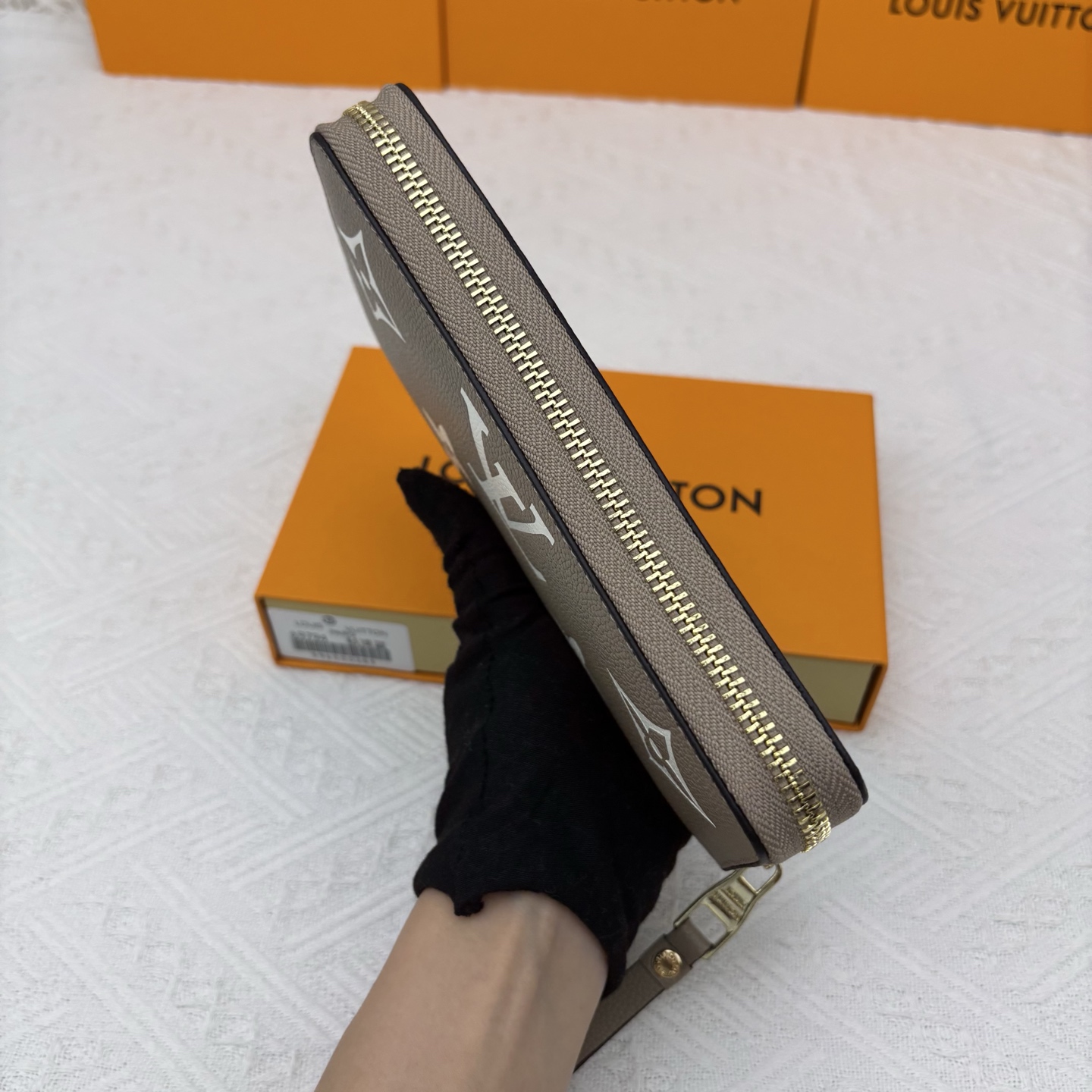 ルイ ヴィトン ( Louis Vuitton)  Crafty 長 財布 10x19.5cm
