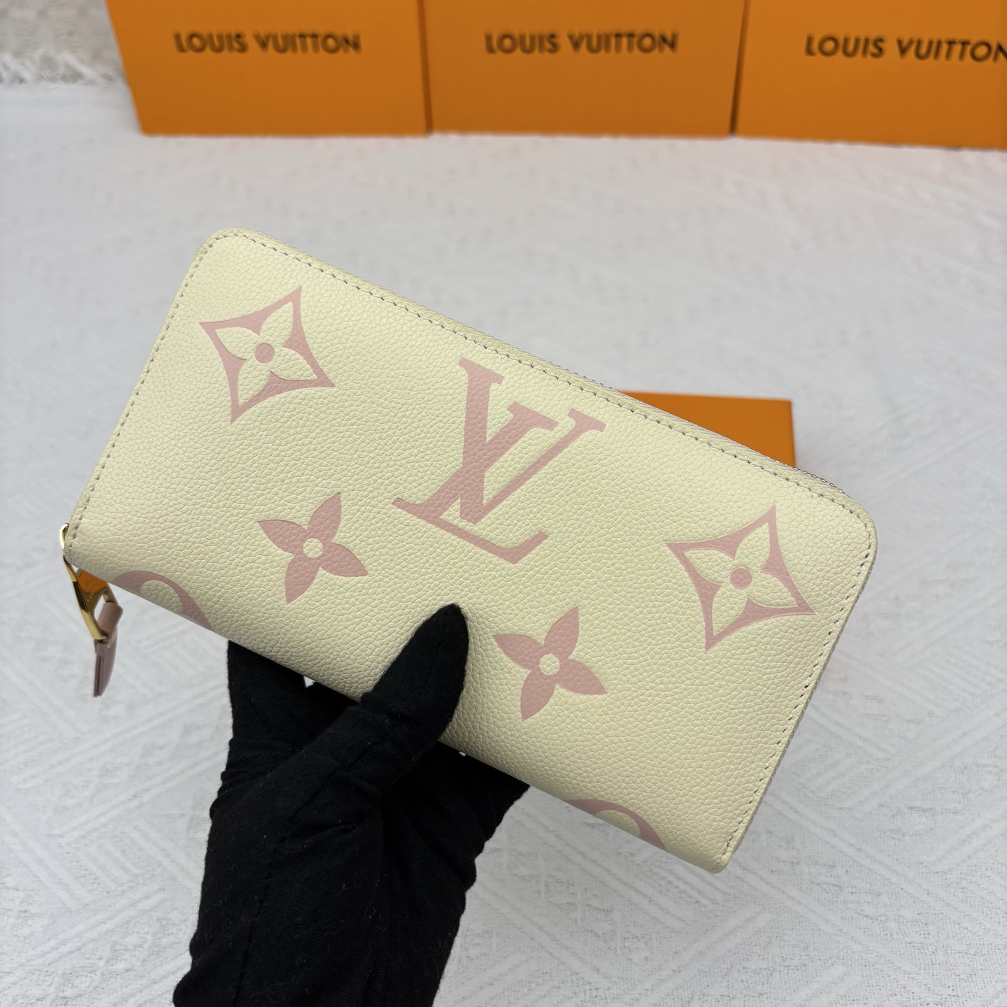 ルイ ヴィトン ( Louis Vuitton)  Crafty 長 財布 10x19.5cm