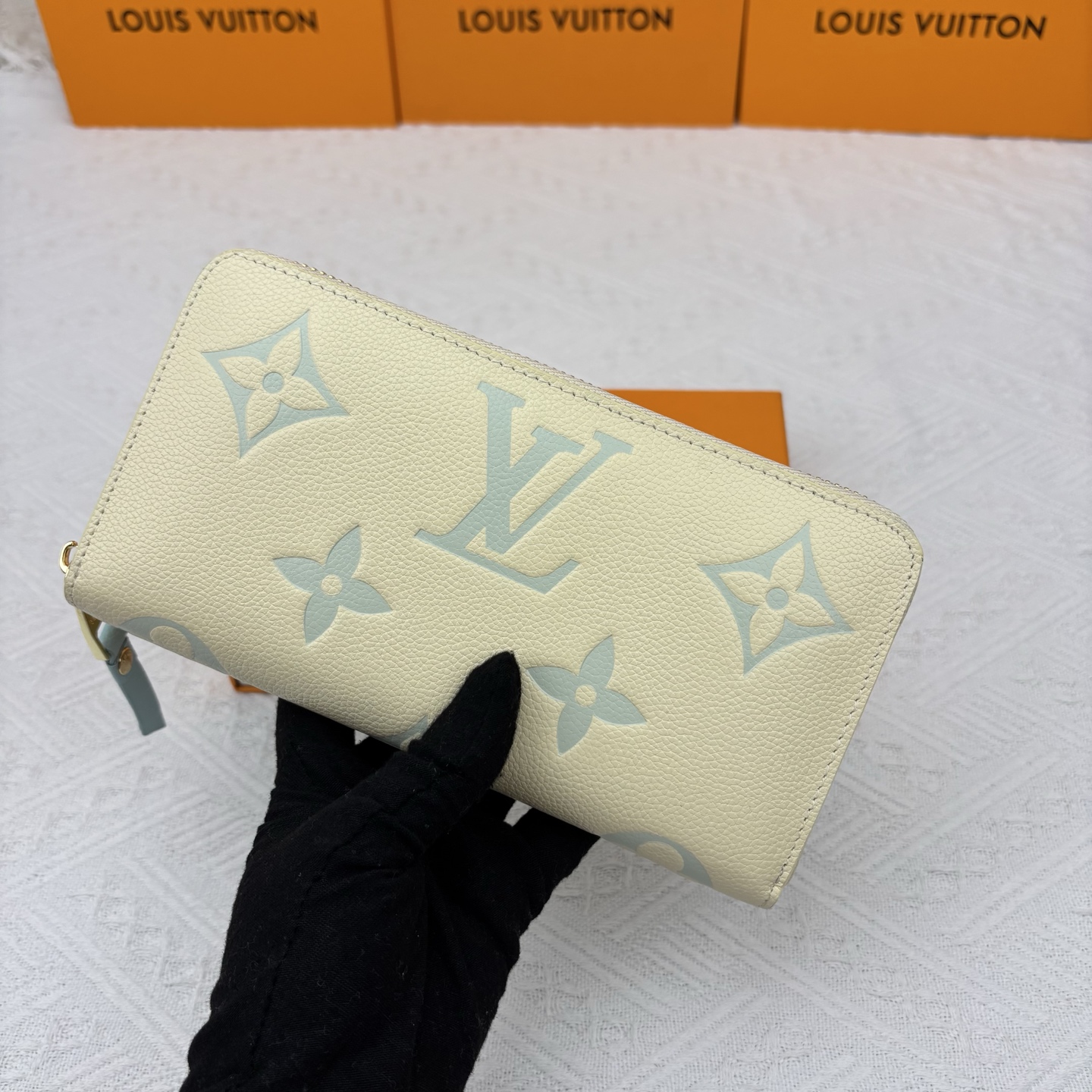 ルイ ヴィトン ( Louis Vuitton)  Crafty 長 財布 10x19.5cm