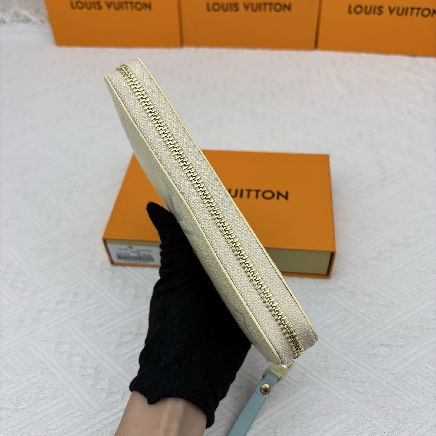 ルイ ヴィトン ( Louis Vuitton)  Crafty 長 財布 10x19.5cm