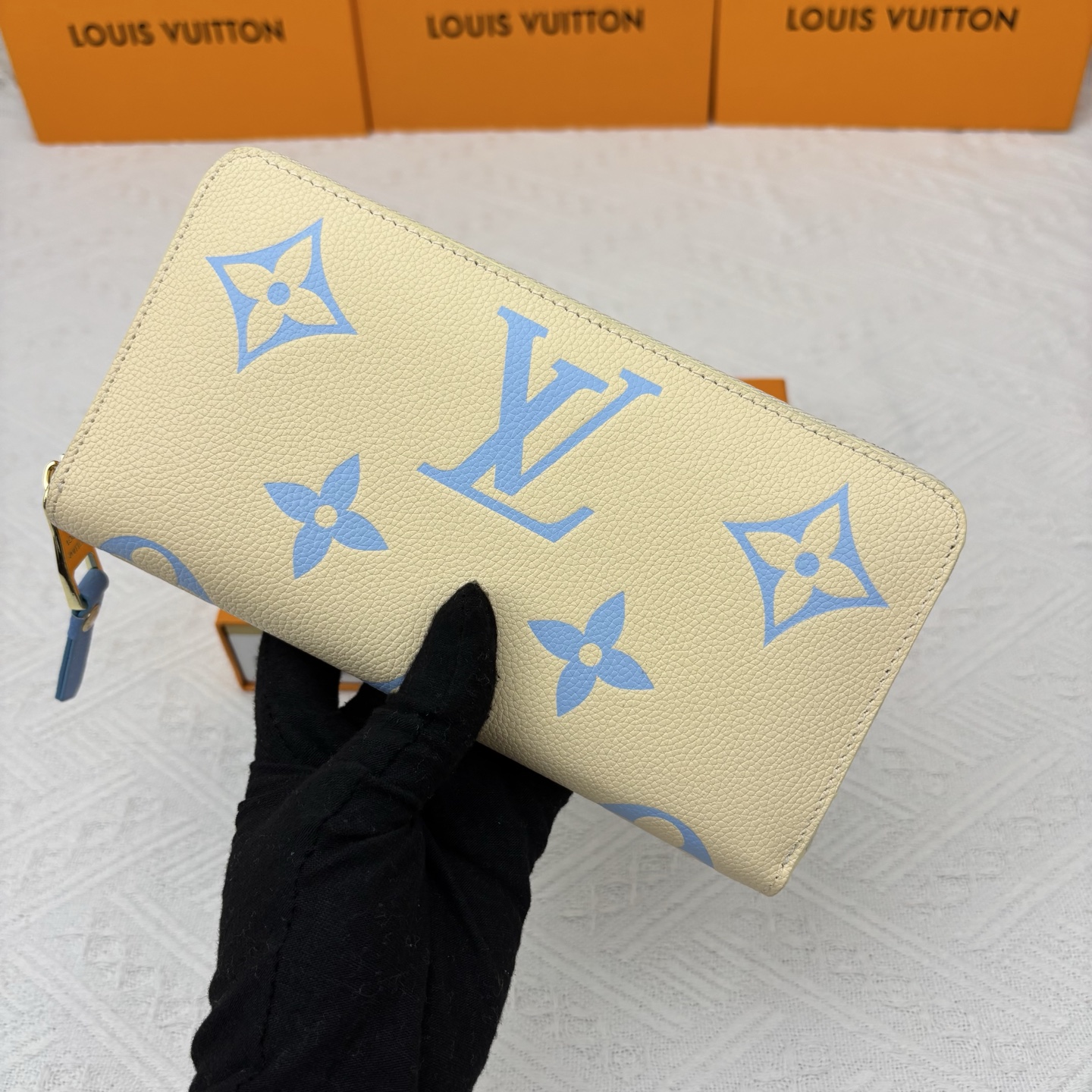 ルイ ヴィトン ( Louis Vuitton)  Crafty 長 財布 10x19.5cm