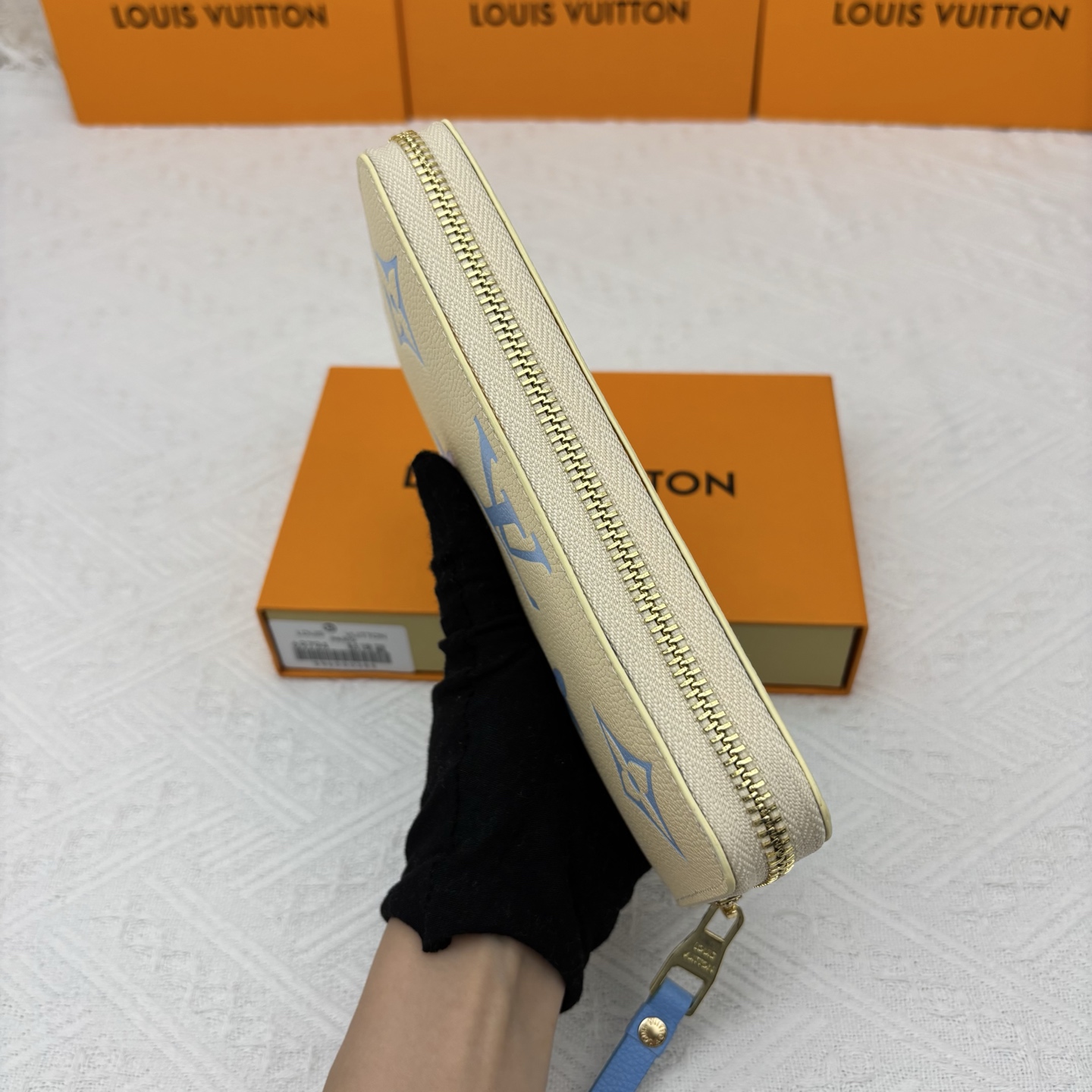 ルイ ヴィトン ( Louis Vuitton)  Crafty 長 財布 10x19.5cm
