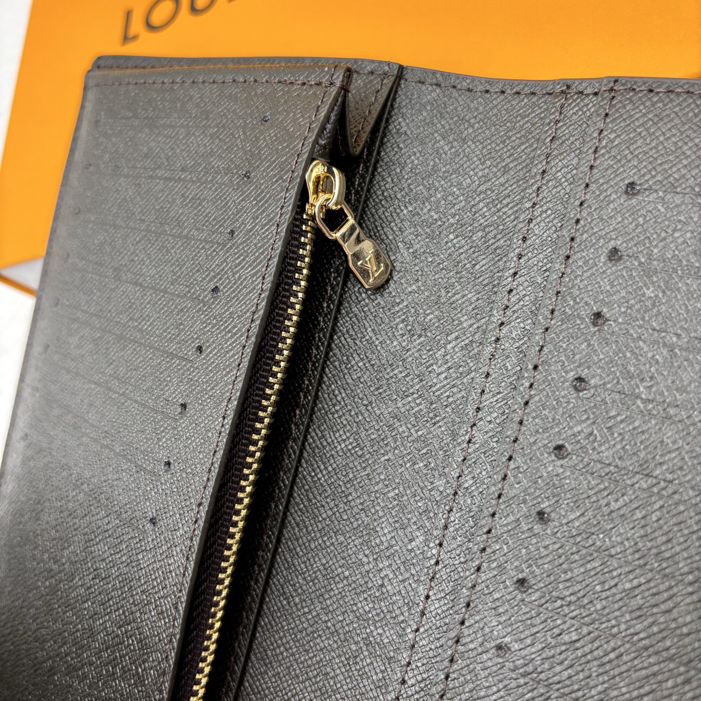 ルイ ヴィトン ( Louis Vuitton)  長 財布 10x19cm