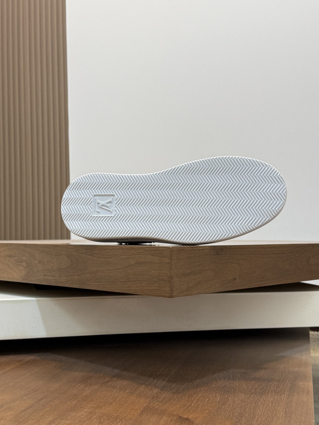 ルイ・ヴィトン(Louis Vuitton) スニーカー メンズ