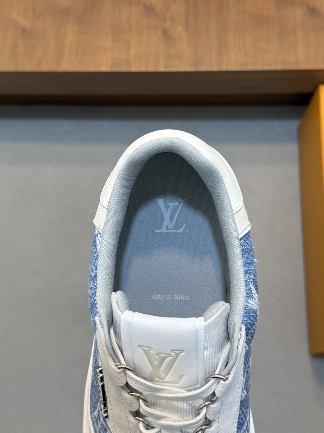 ルイ・ヴィトン(Louis Vuitton) スニーカー メンズ