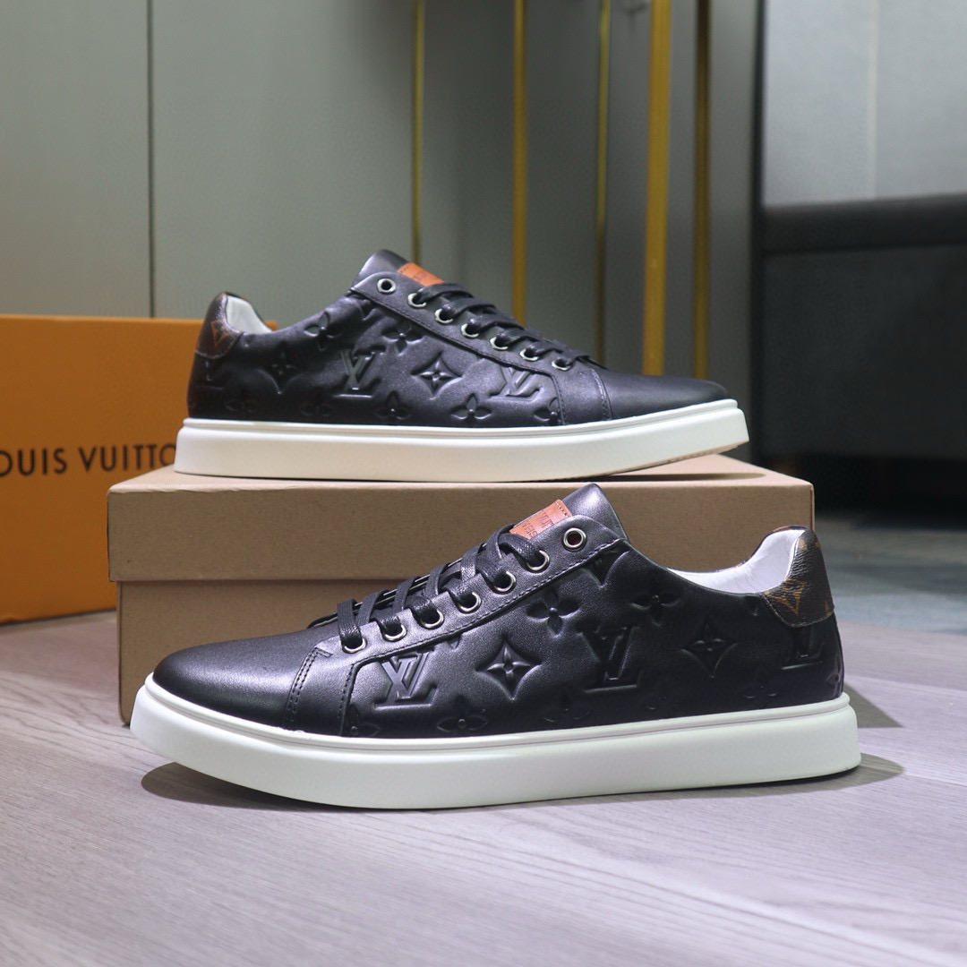 ルイ・ヴィトン(Louis Vuitton) スニーカー メンズ