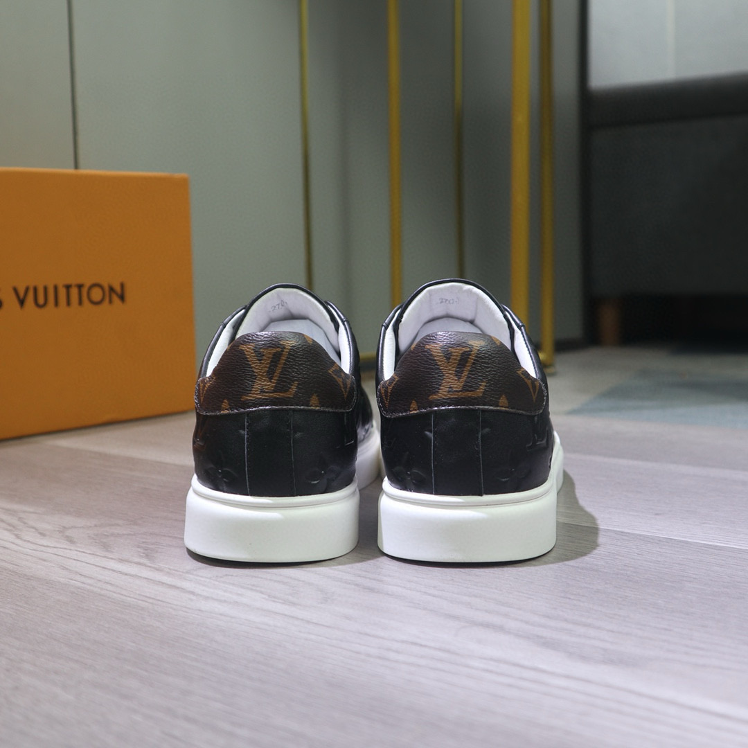 ルイ・ヴィトン(Louis Vuitton) スニーカー メンズ
