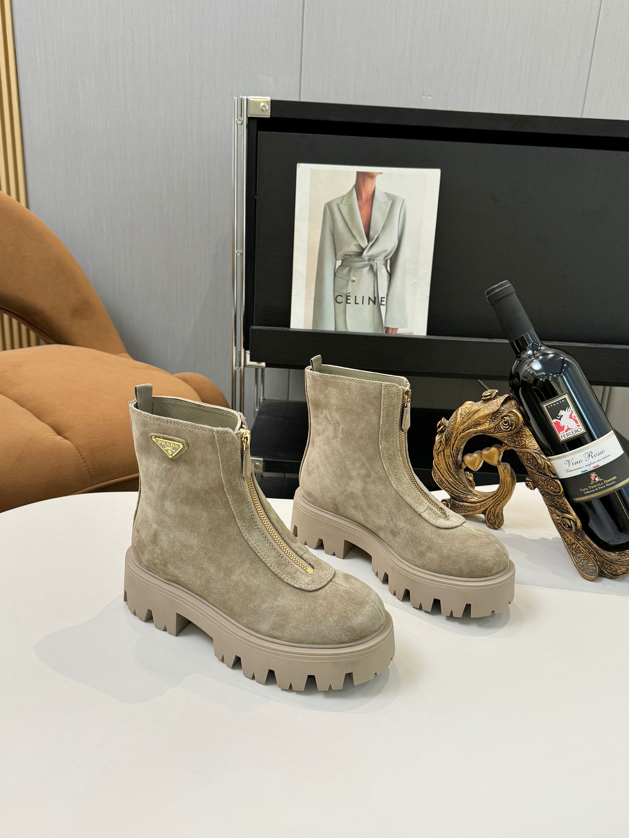 プラダ ( Prada)  レディース 靴  レザー