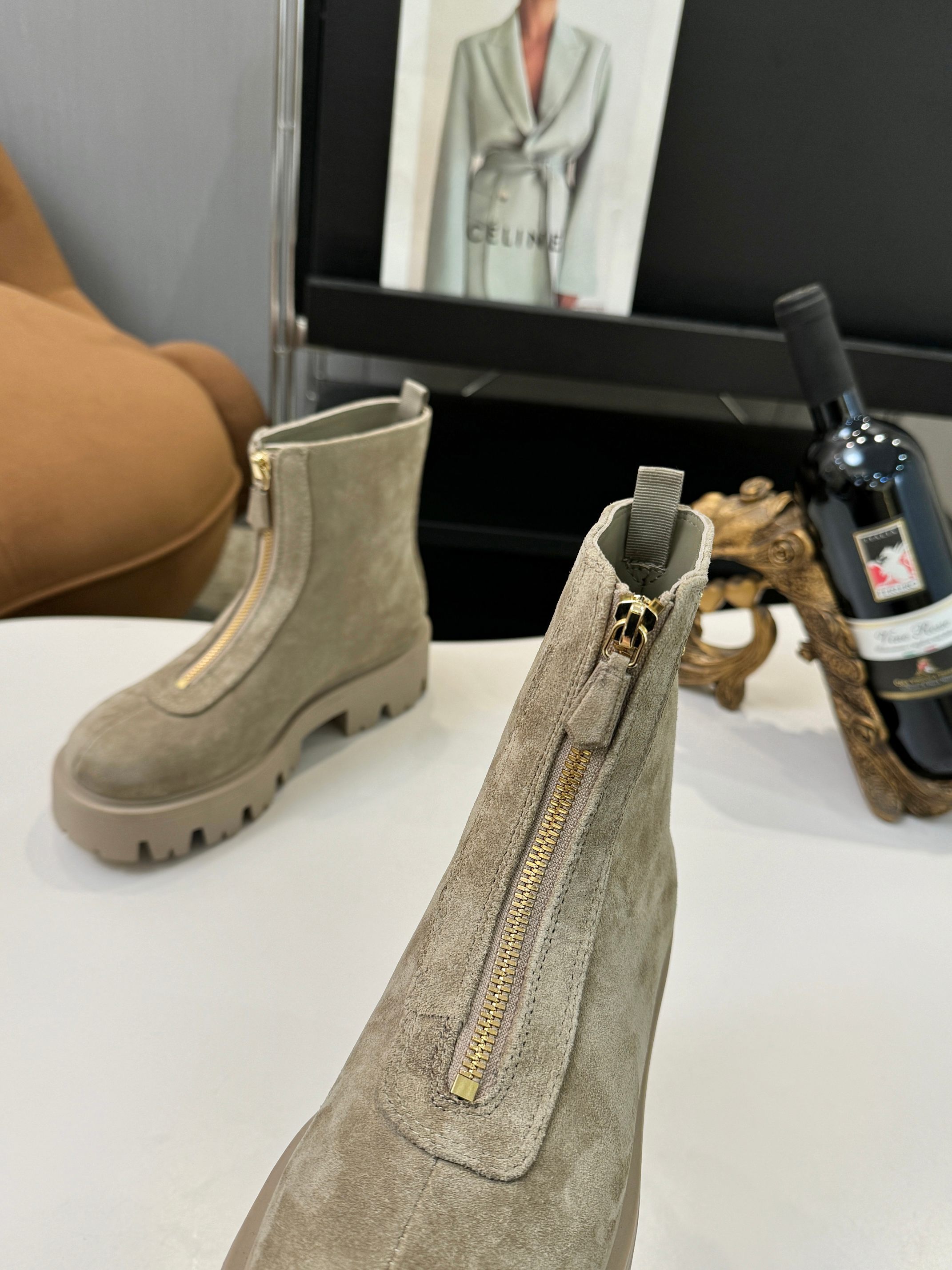 プラダ ( Prada)  レディース 靴  レザー