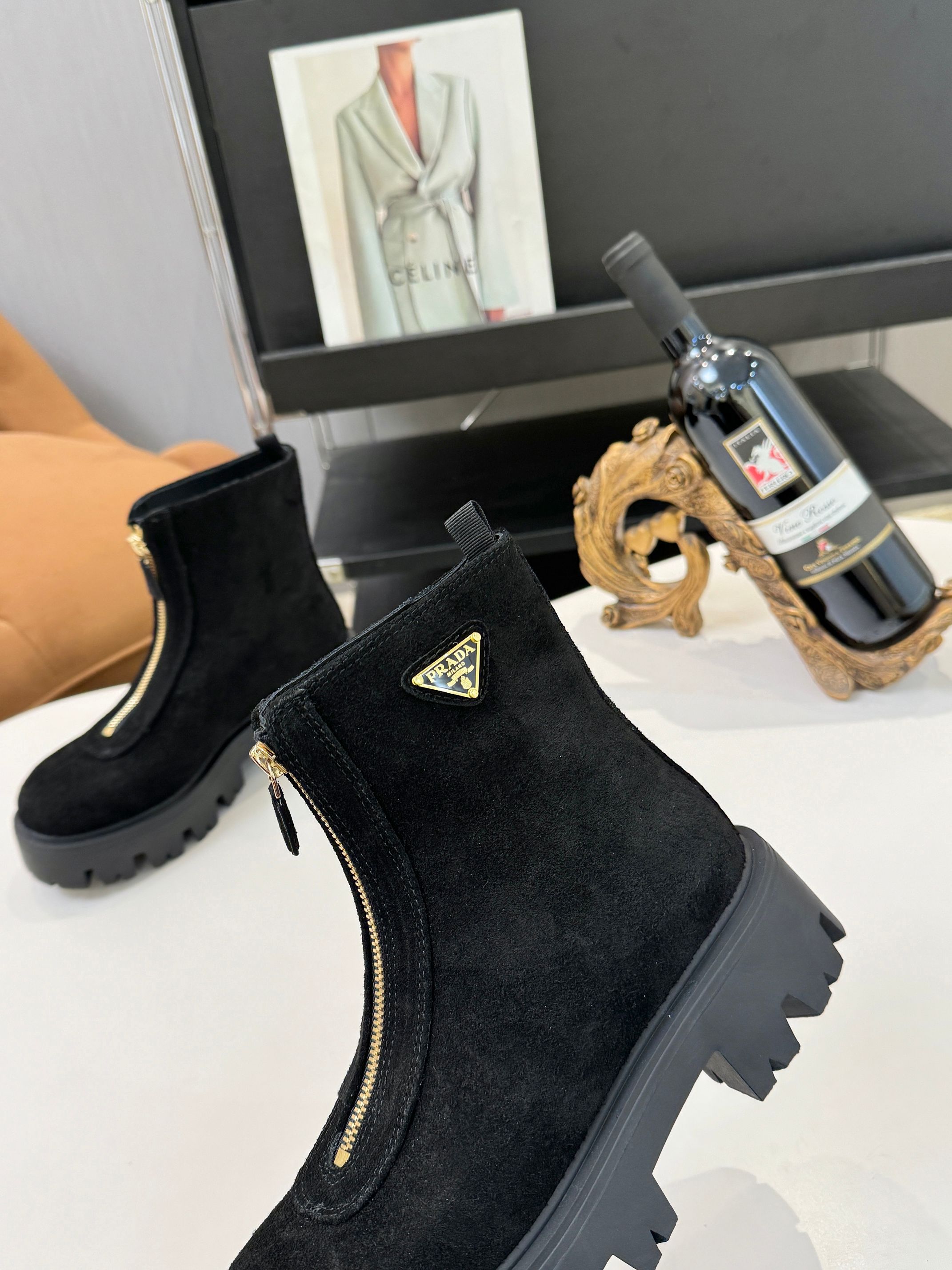 プラダ ( Prada)  レディース 靴  レザー