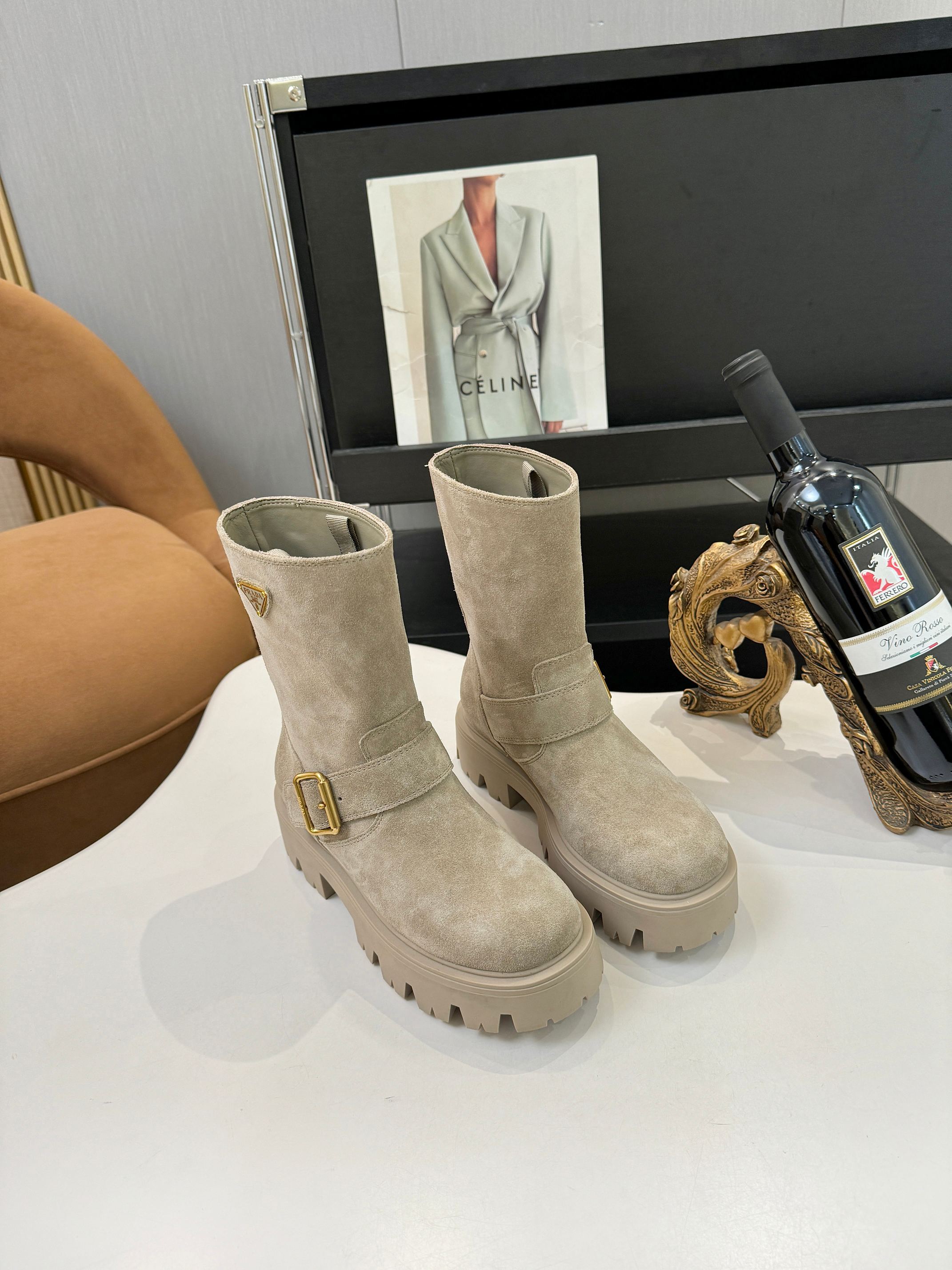 プラダ ( Prada)  レディース 靴  レザー
