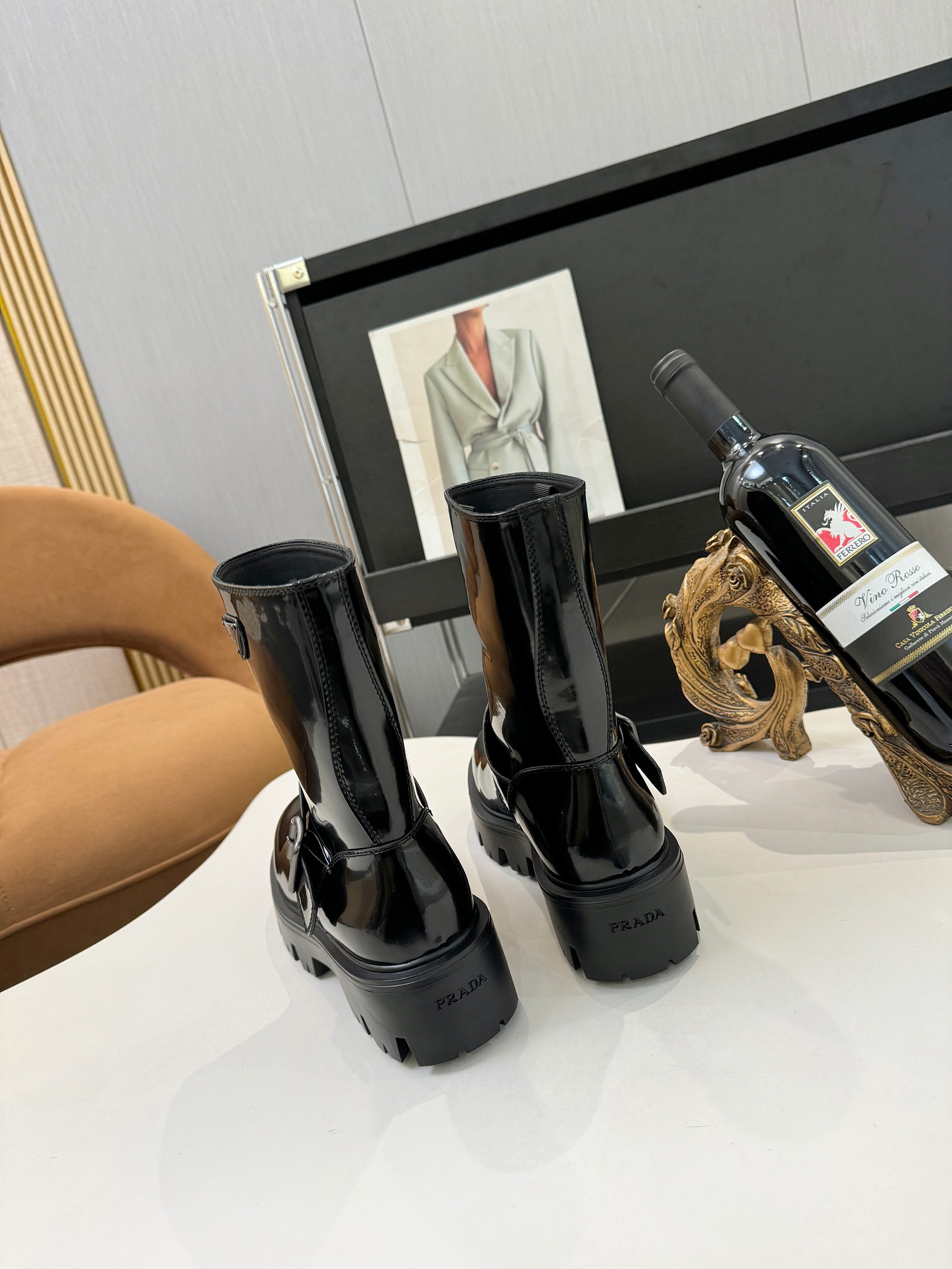 プラダ ( Prada)  レディース 靴  レザー