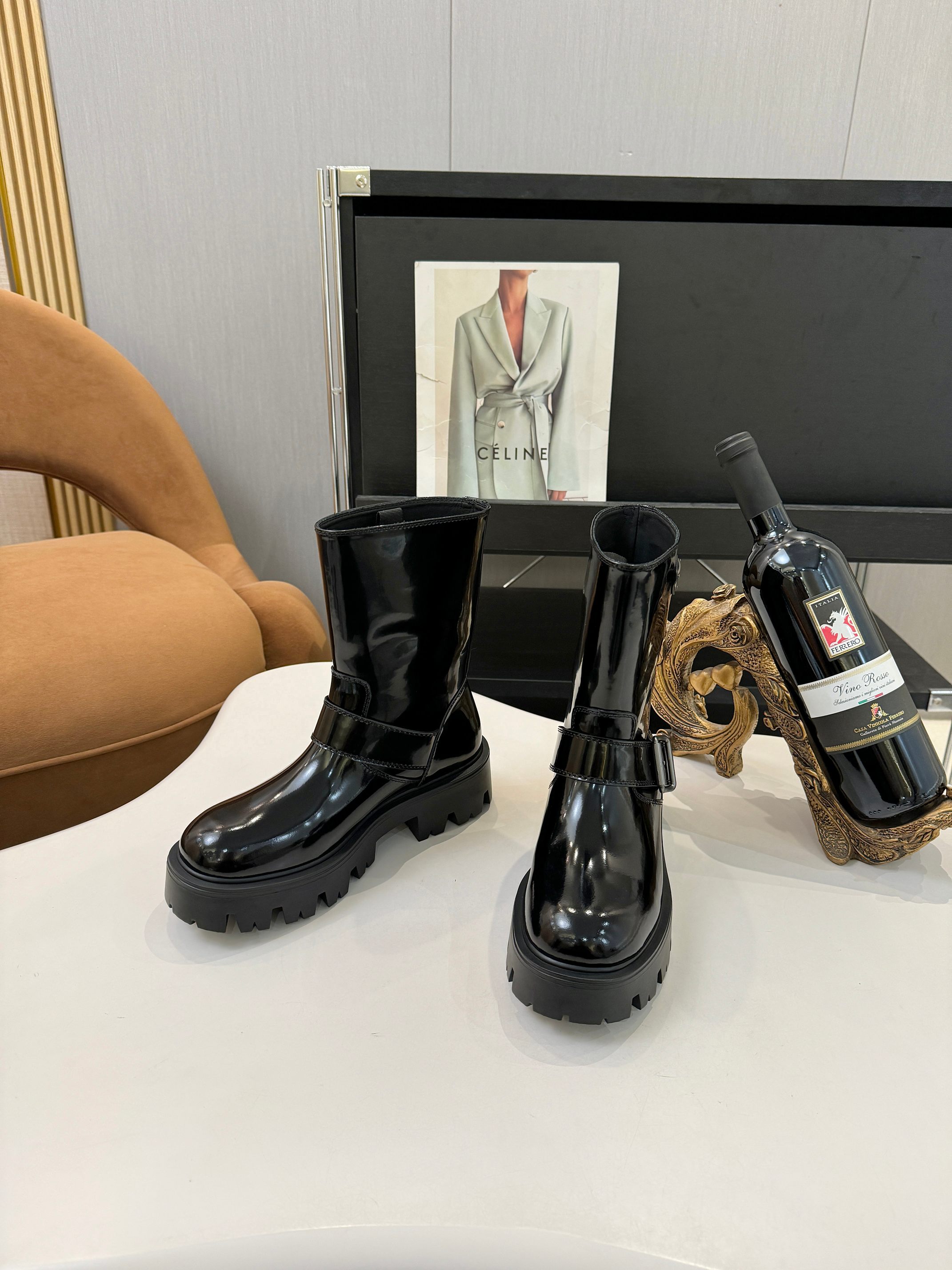 プラダ ( Prada)  レディース 靴  レザー
