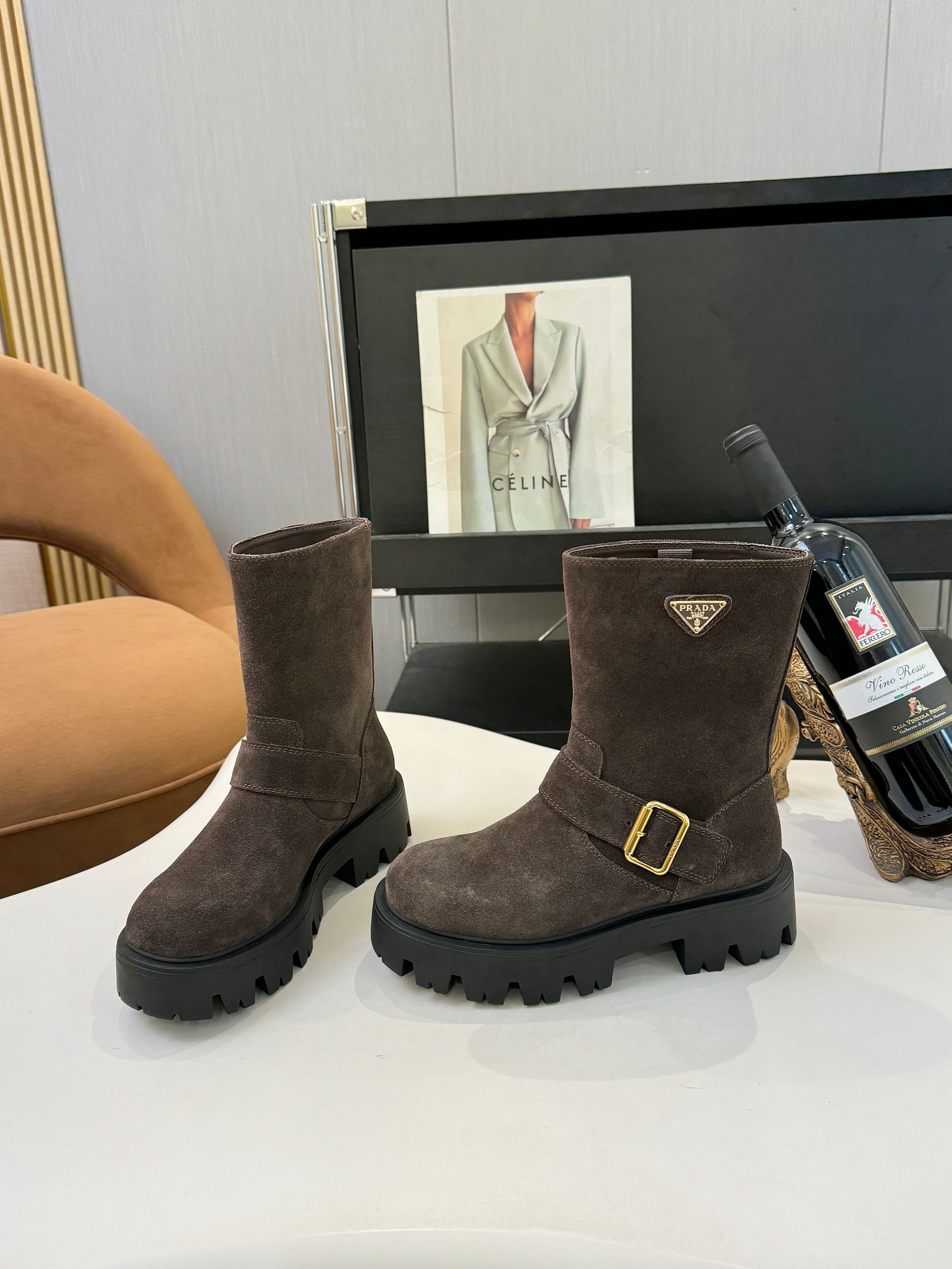 プラダ ( Prada)  レディース 靴  レザー