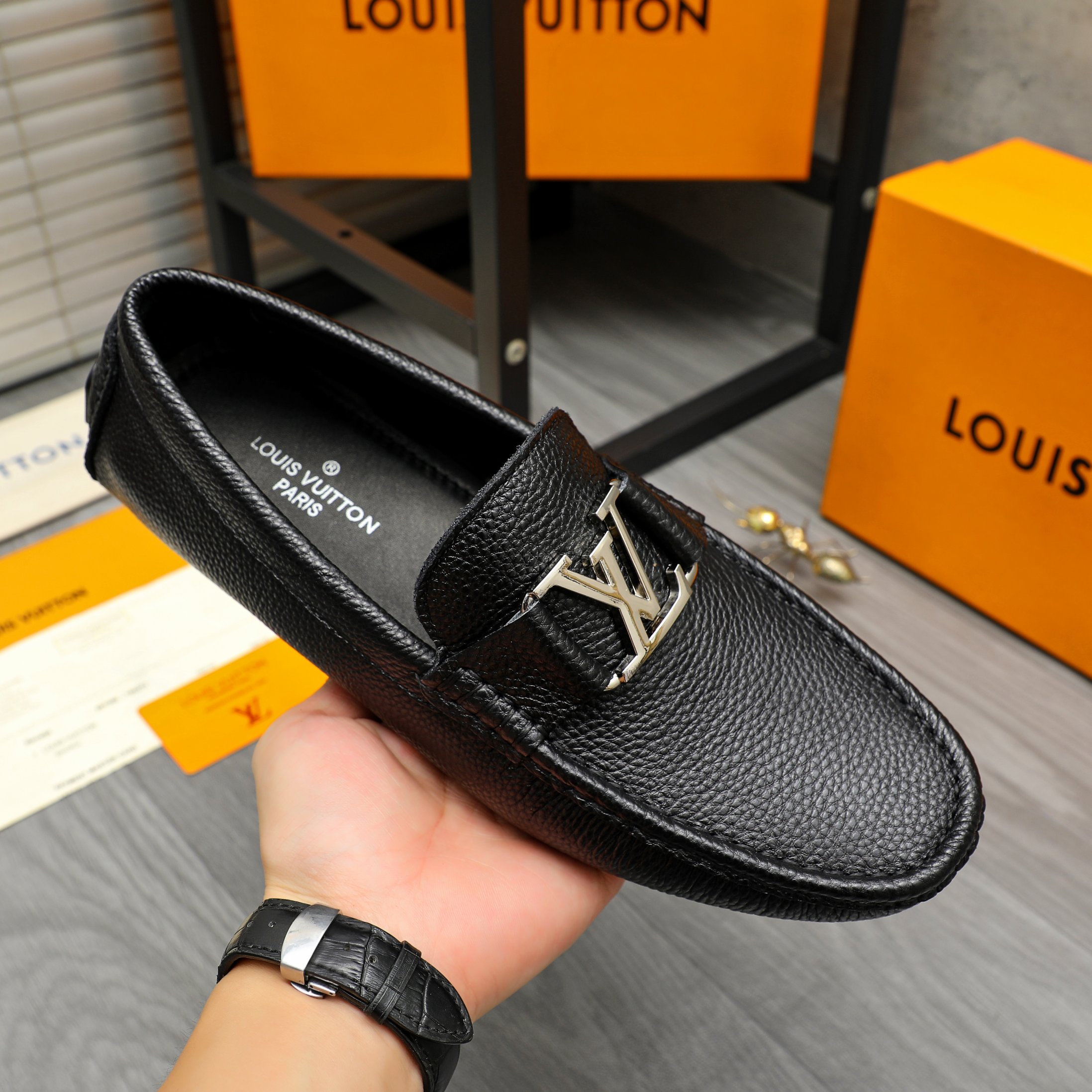 ルイ ヴィトン ( Louis Vuitton) 革靴  メンズ