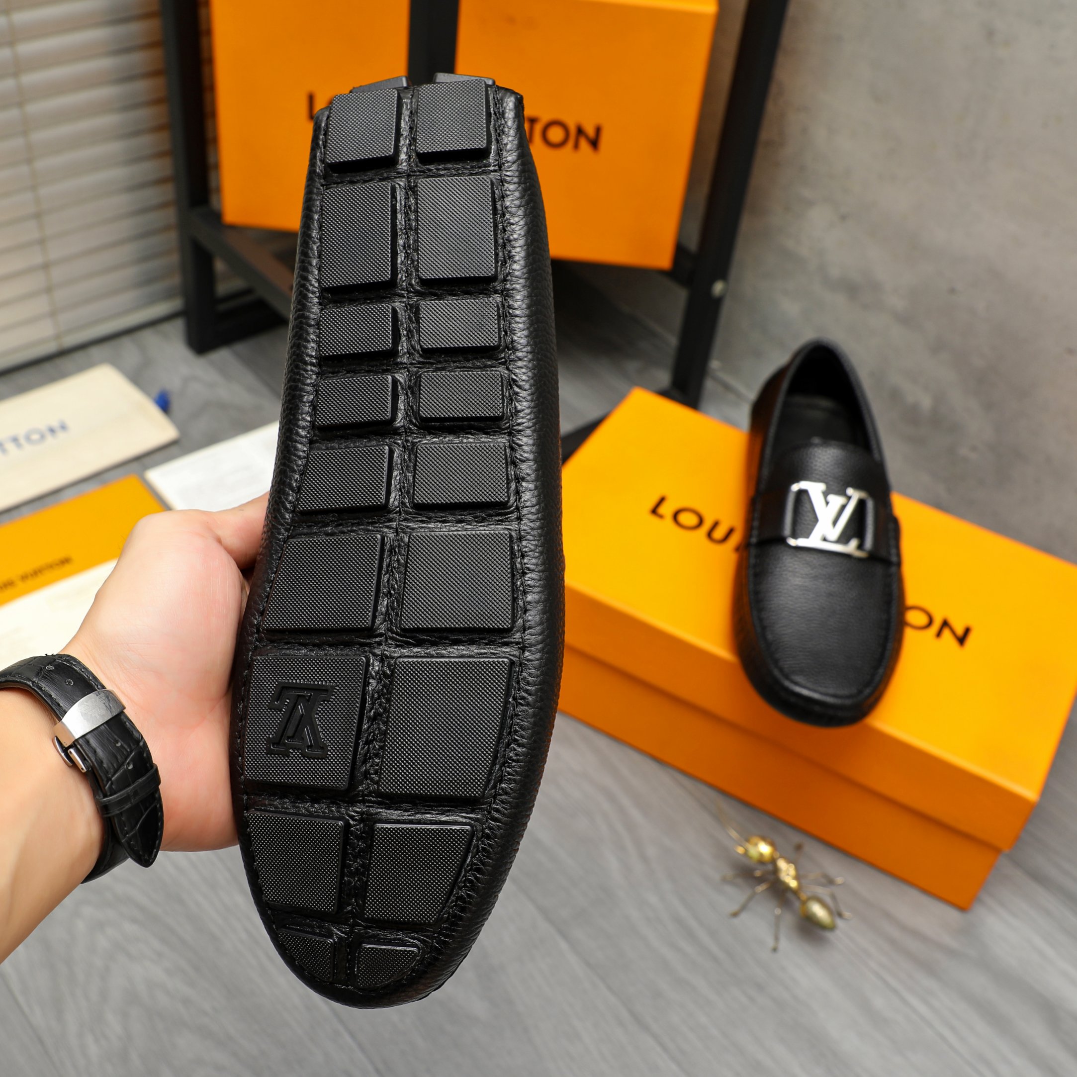 ルイ ヴィトン ( Louis Vuitton) 革靴  メンズ