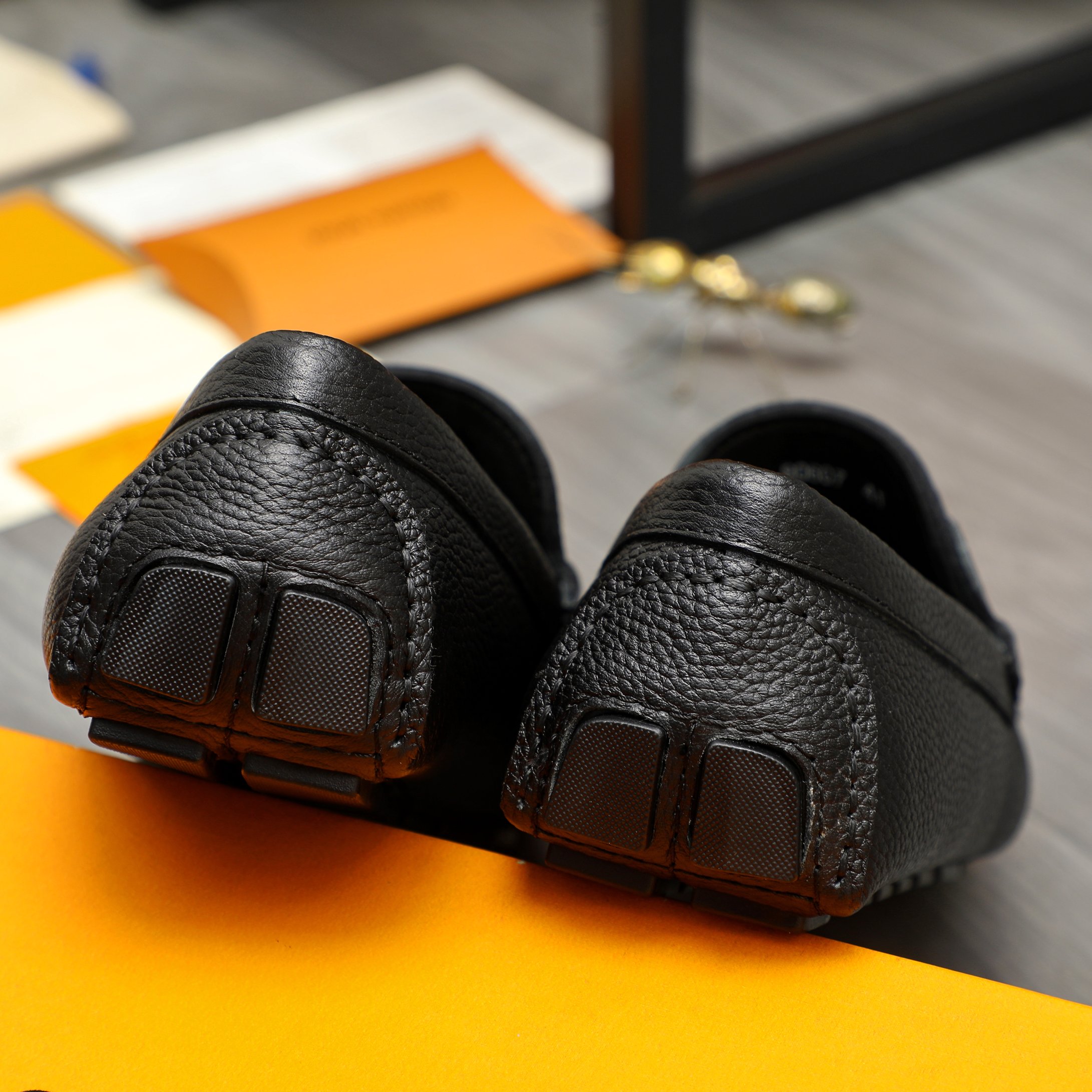ルイ ヴィトン ( Louis Vuitton) 革靴  メンズ