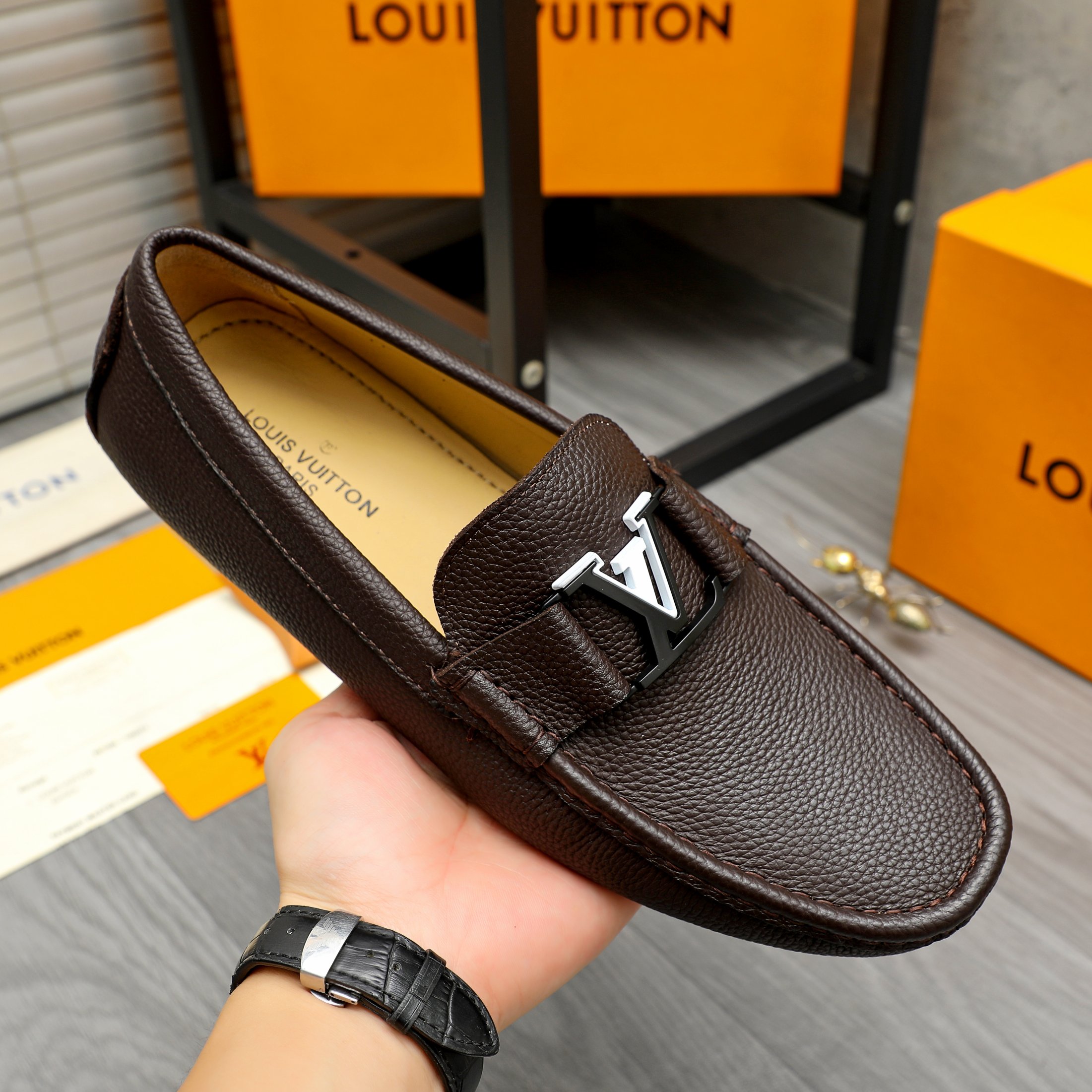 ルイ ヴィトン ( Louis Vuitton) 革靴  メンズ