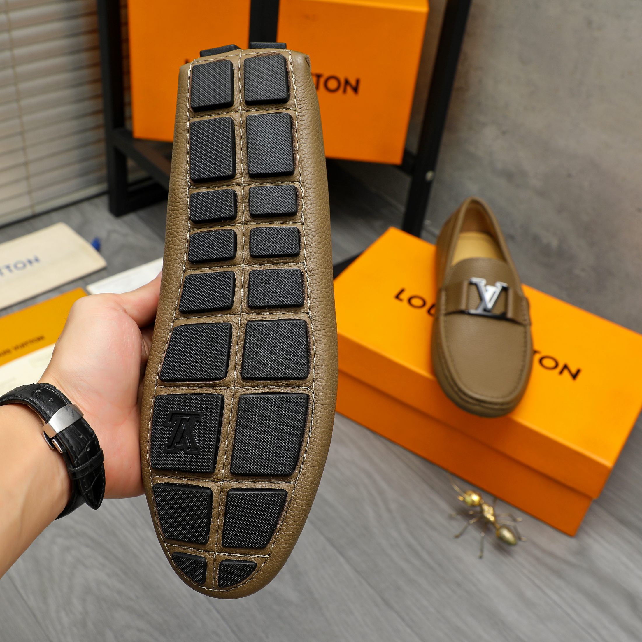 ルイ ヴィトン ( Louis Vuitton) 革靴  メンズ