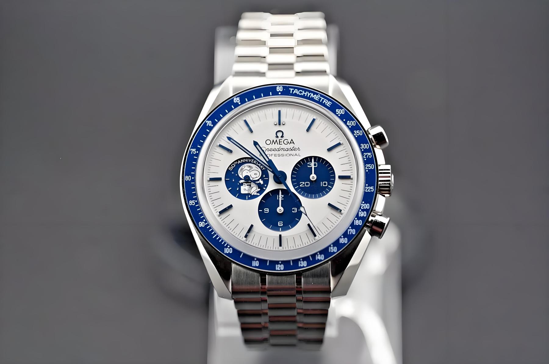 シルバー スヌーピー アワード  Speedmaster  記念モデル