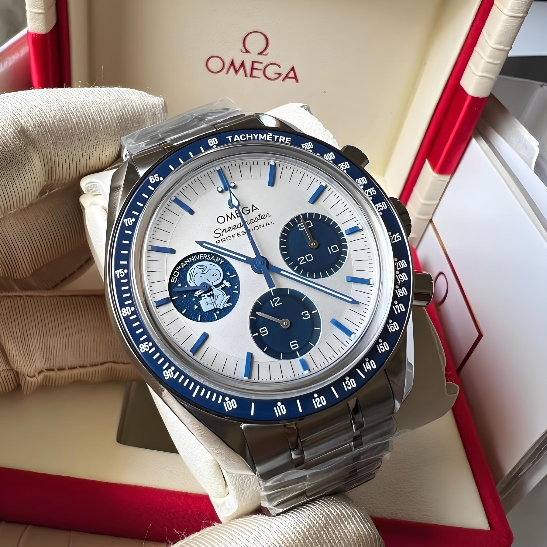 シルバー スヌーピー アワード  Speedmaster  記念モデル