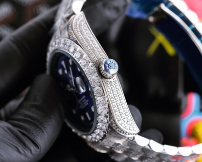 Rolex ロレックス 2025年新作 デイトナ 機械式腕時計 ダイヤモンド装飾シリーズ