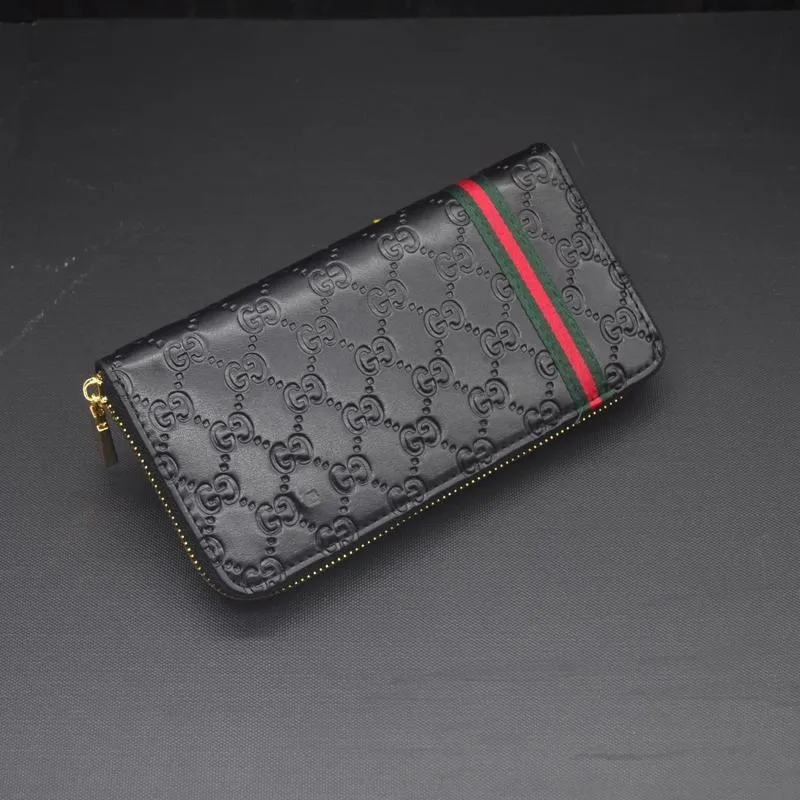 GUCCI(グッチ) ジップロゴ長財布 3色