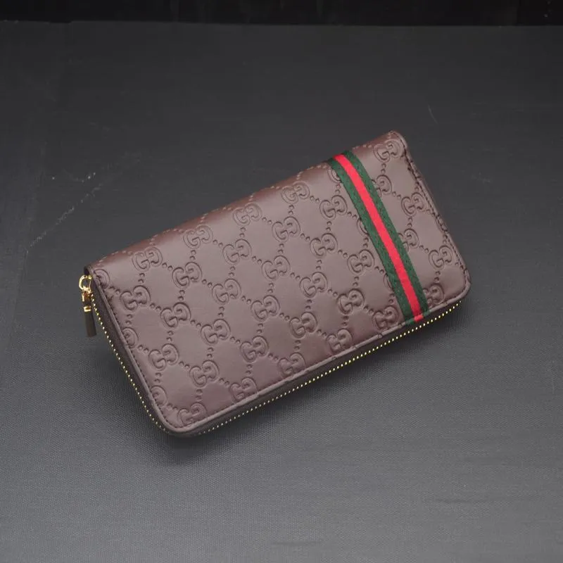 GUCCI(グッチ) ジップロゴ長財布 3色