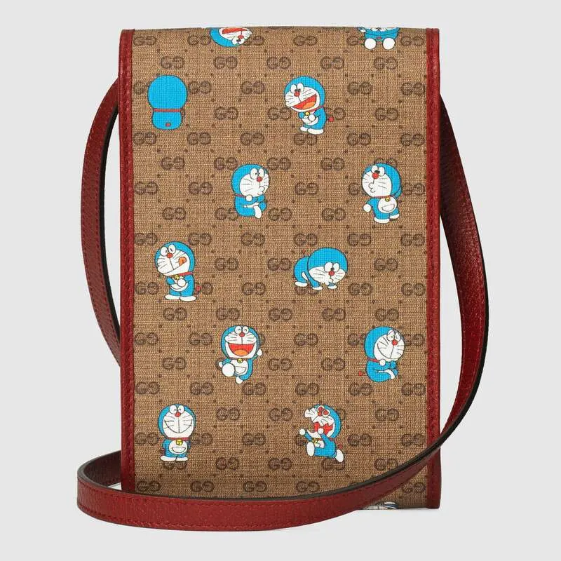 DORAEMON x GUCCI バッグ