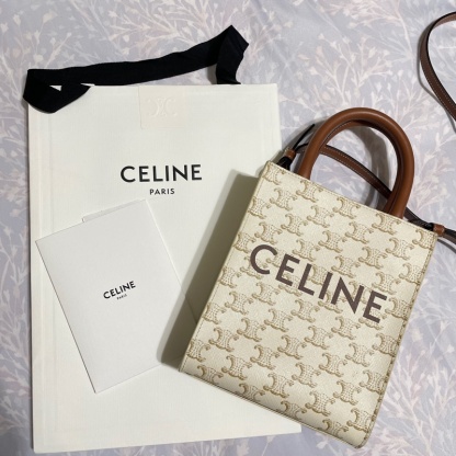 CELINE ミニ バーティカル カバ CELINEプリント